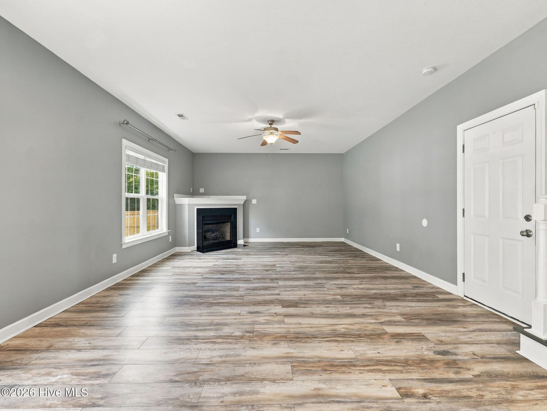 Single Family Residence at 205 Bell Ridge Lane, Hubert, NC 28539, photo 11 of 49
