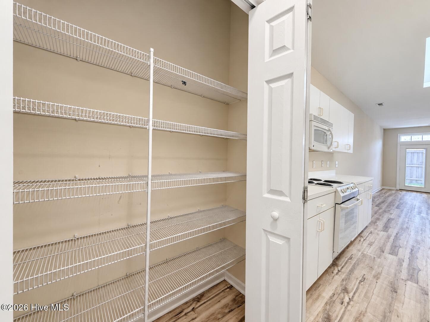 Townhouse at 1017 Avenshire Circle, Wilmington, NC 28412, photo 25 of 37