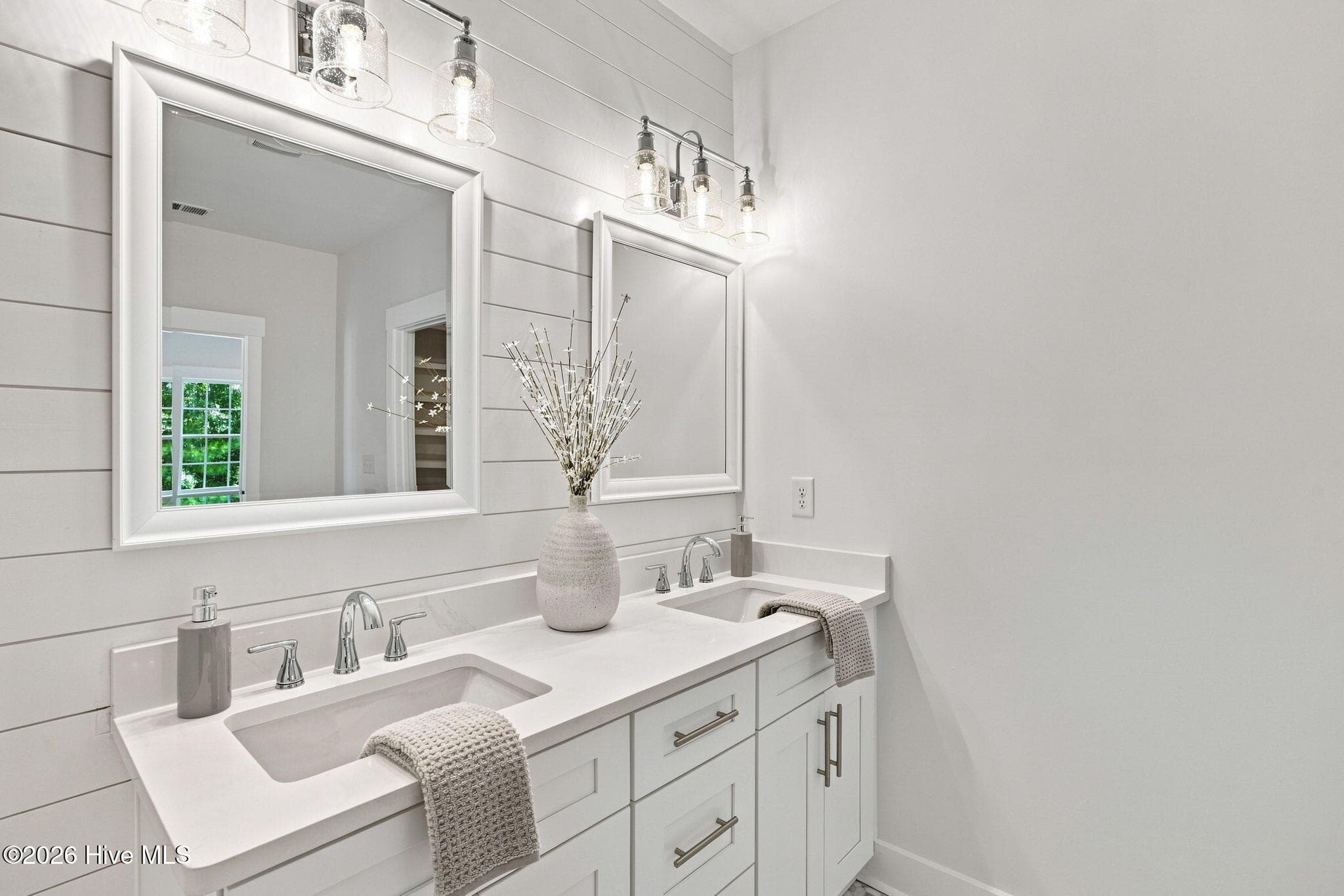 Single Family Residence at 9406 Old Salem Way NW, Calabash, NC 28467, photo 16 of 27
