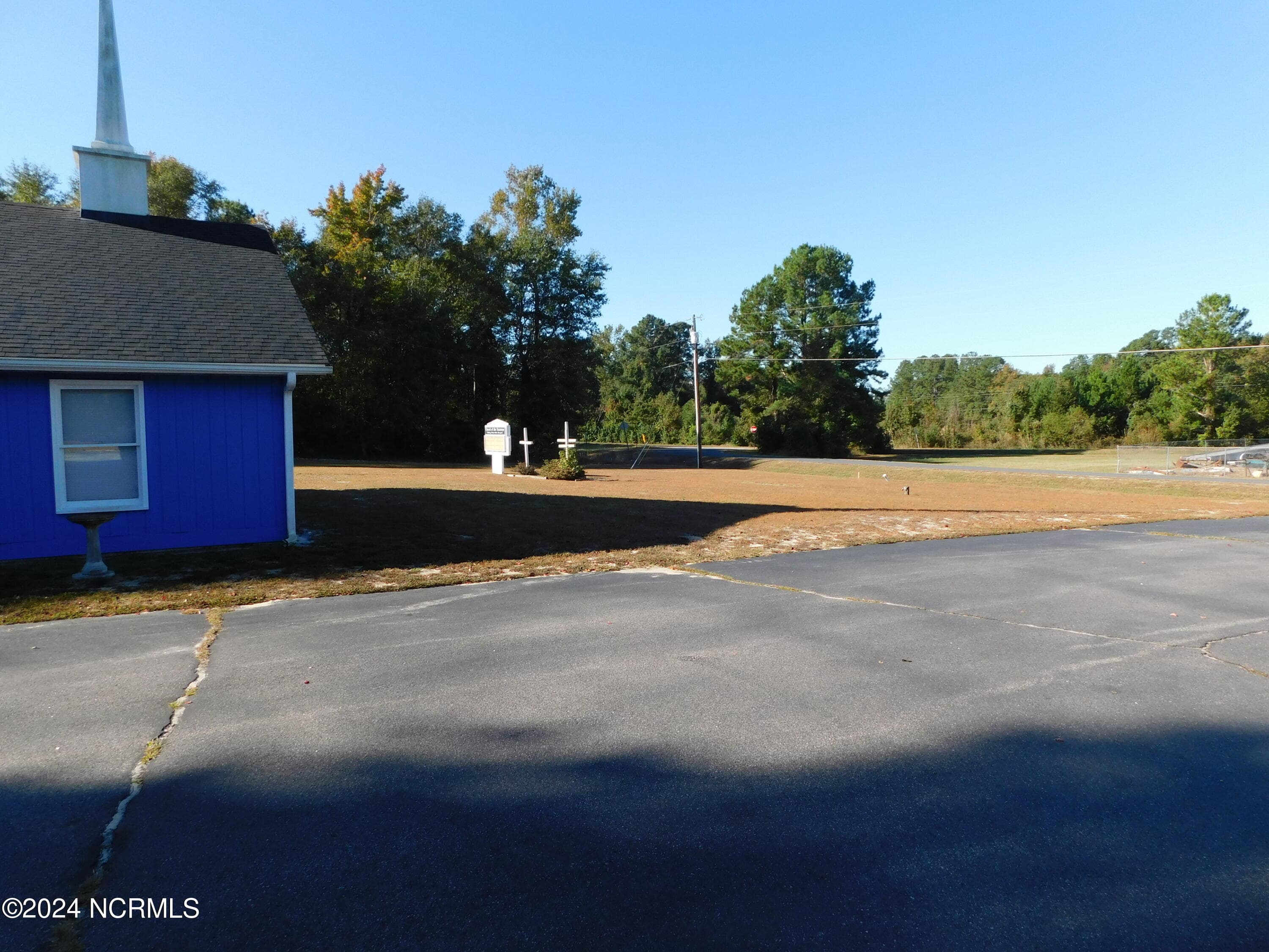Improved at 11121 Turnpike Road, Laurinburg, NC 28352, photo 4 of 69