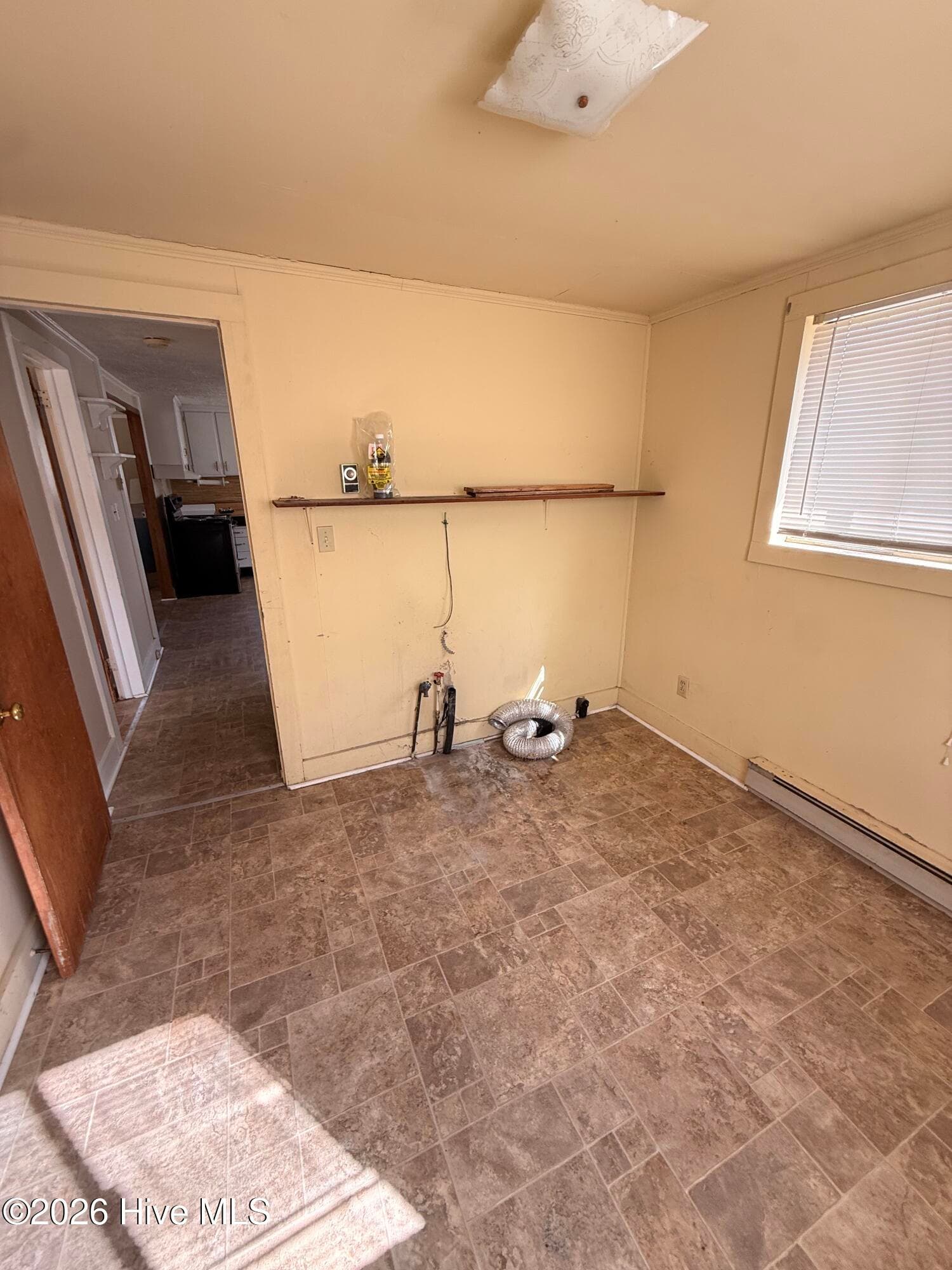 Single Family Residence at 12377 N Carolina 210, Elizabethtown, NC 28337, photo 6 of 12
