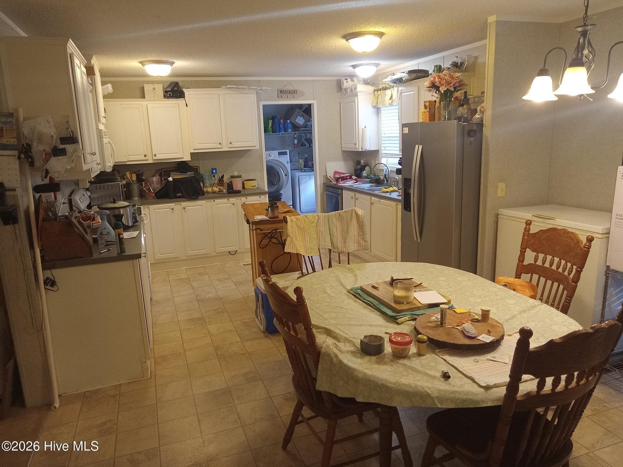 Manufactured Home at 2163 Lake Butler Lane NW, Longwood, NC 28452, photo 9 of 17