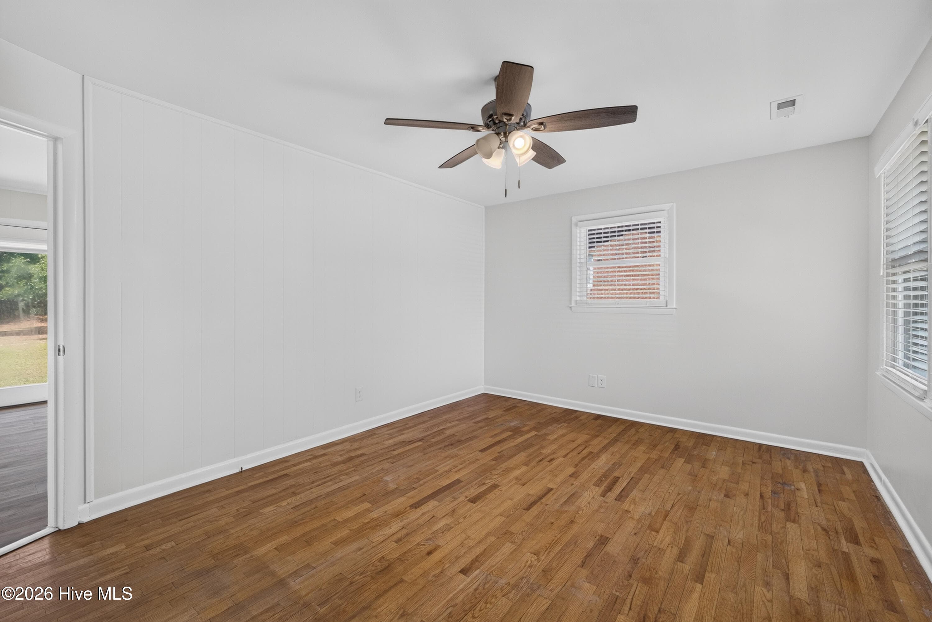 Single Family Residence at 705 Holbrooke Avenue, Wilmington, NC 28412, photo 10 of 36