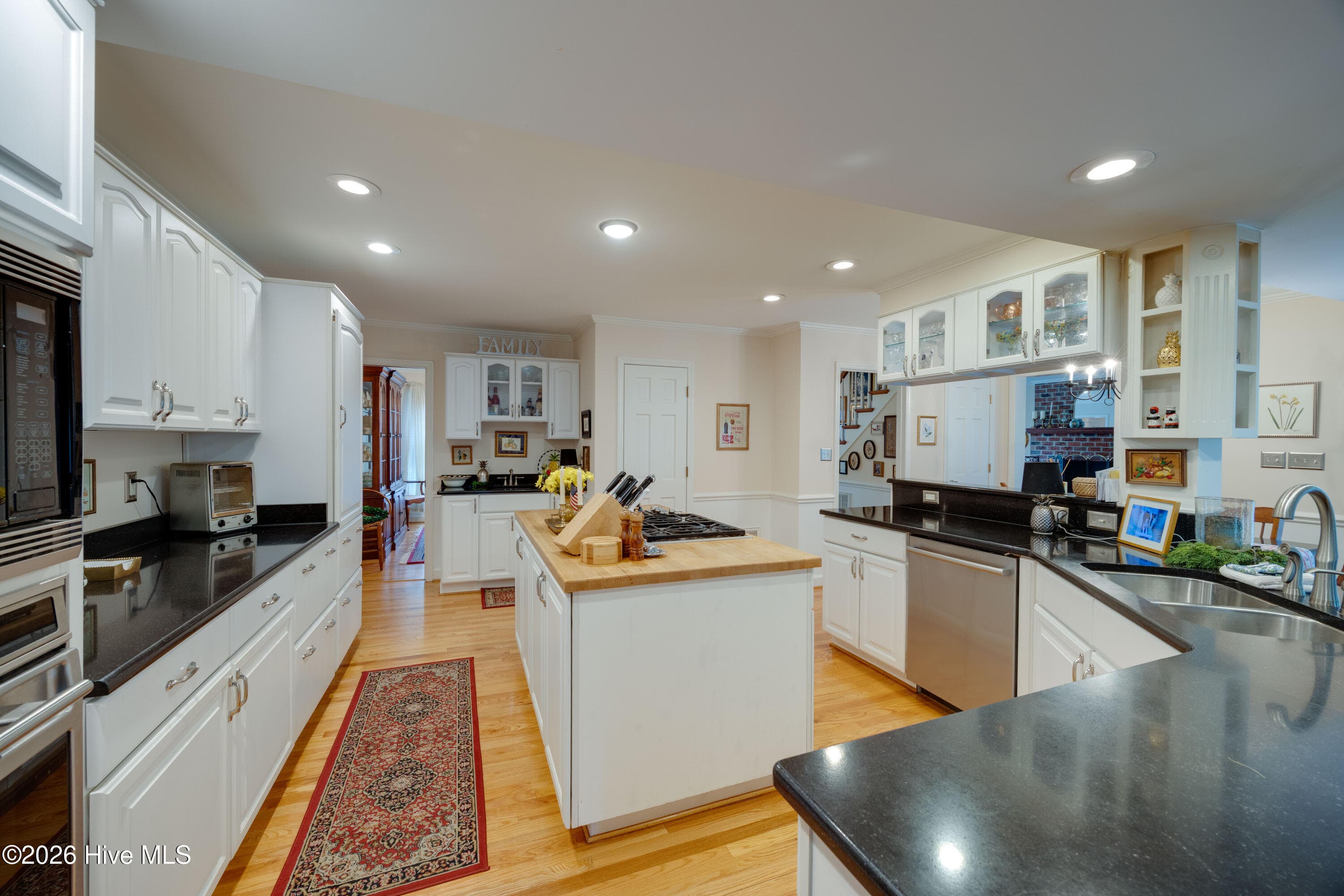 Single Family Residence at 307 Alderson Road, Washington, NC 27889, photo 10 of 57