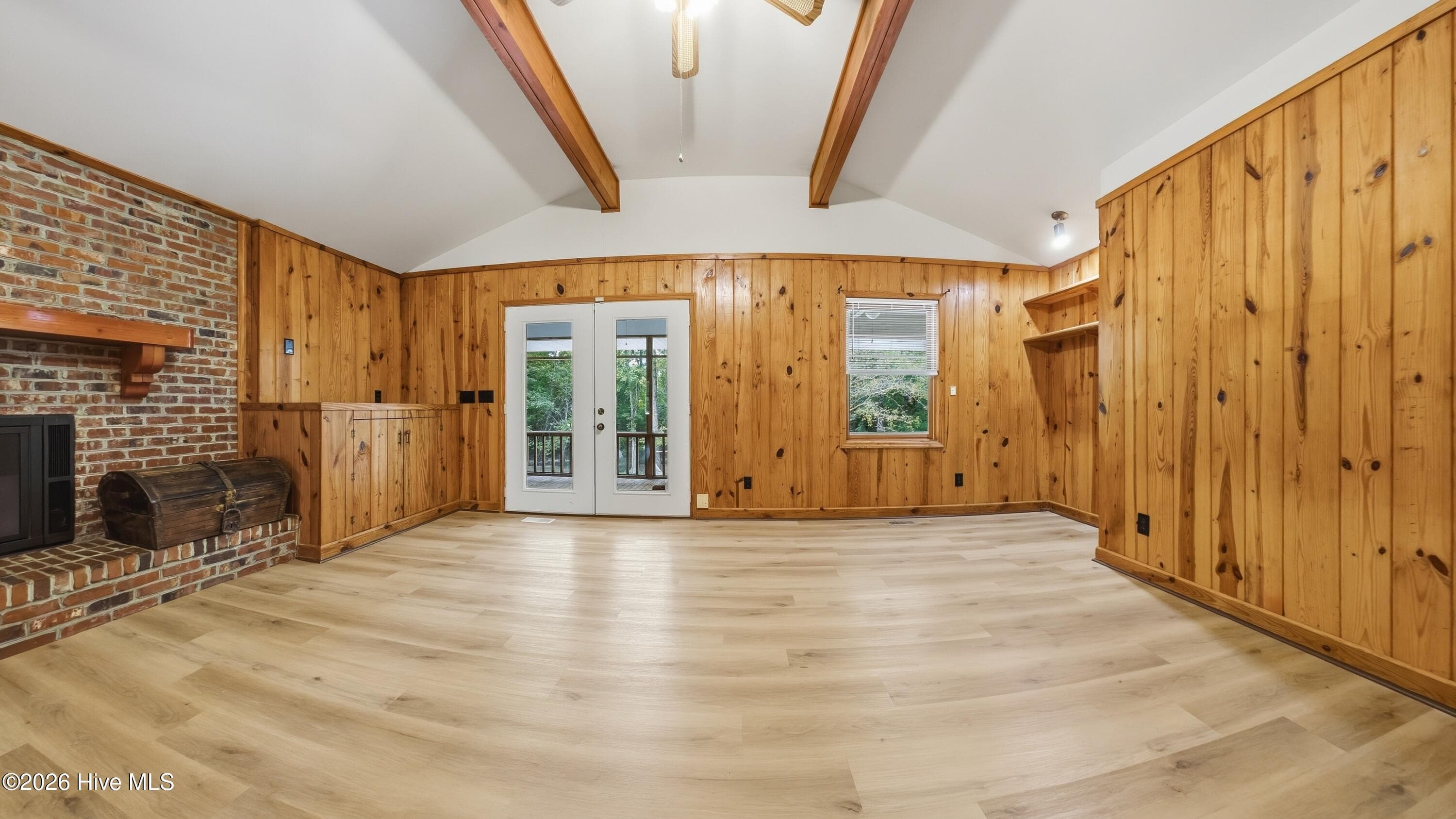 Single Family Residence at 306 Shore Point Drive, Wilmington, NC 28411, photo 32 of 86