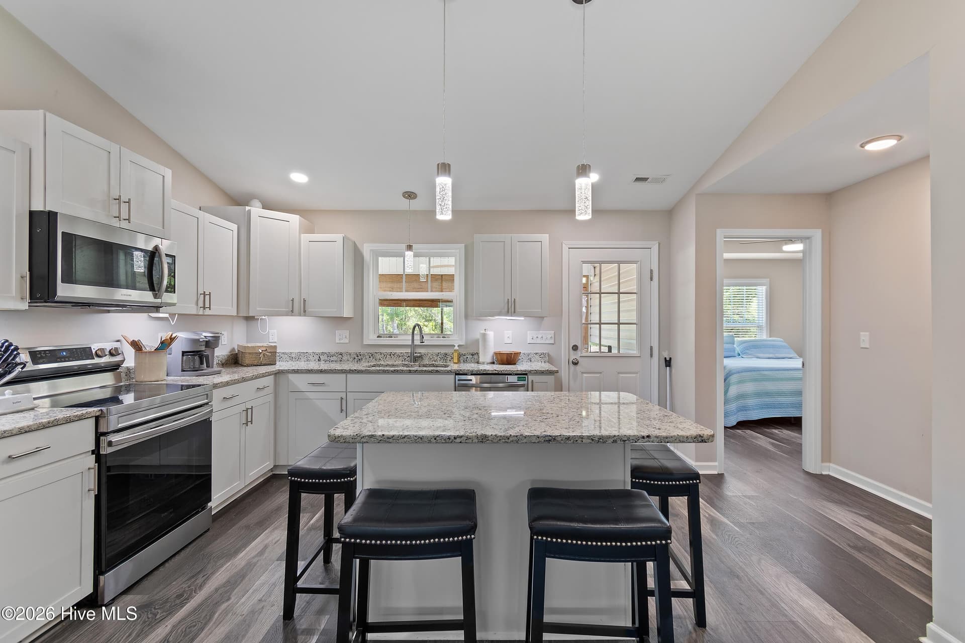 2618 Brittle Star Circle, Supply, NC 28462