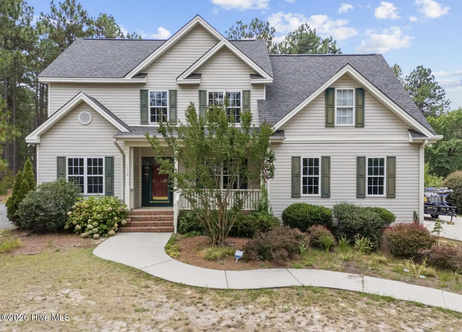 Single Family Residence at 1316 Devonshire Trail, Aberdeen, NC 28315, photo 2 of 88