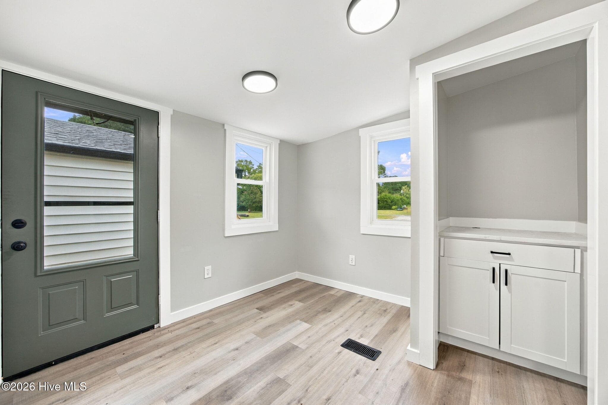 Single Family Residence at 190 Old Bridge Road, Rocky Point, NC 28457, photo 20 of 46