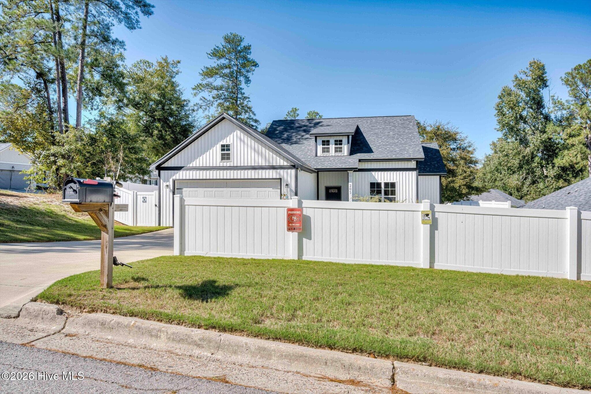 Single Family Residence at 205 Thaxton Court, North Augusta, SC 29841, photo 31 of 33