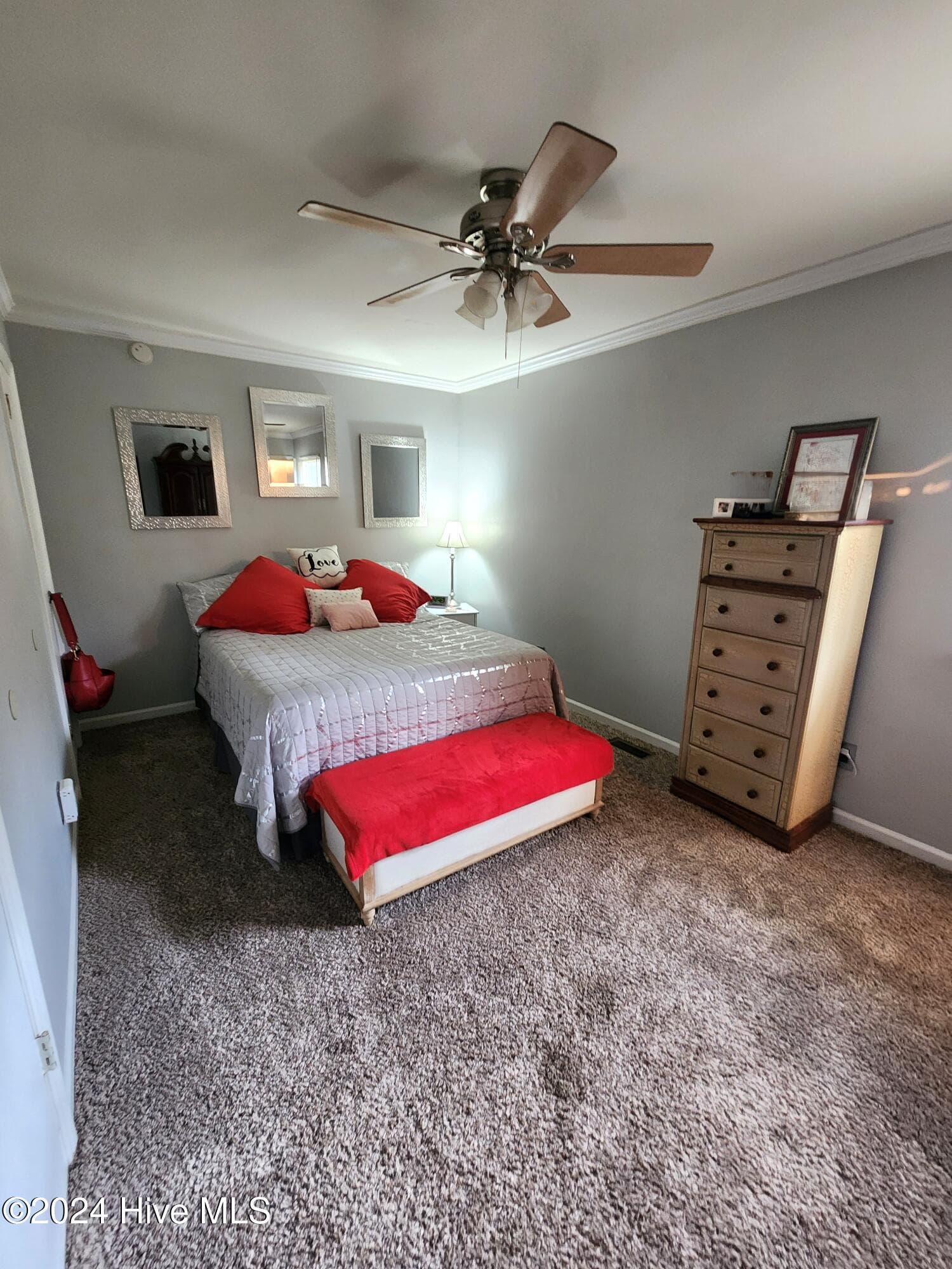 Single Family Residence at 186 Sand Ridge Road, Hubert, NC 28539, photo 12 of 20