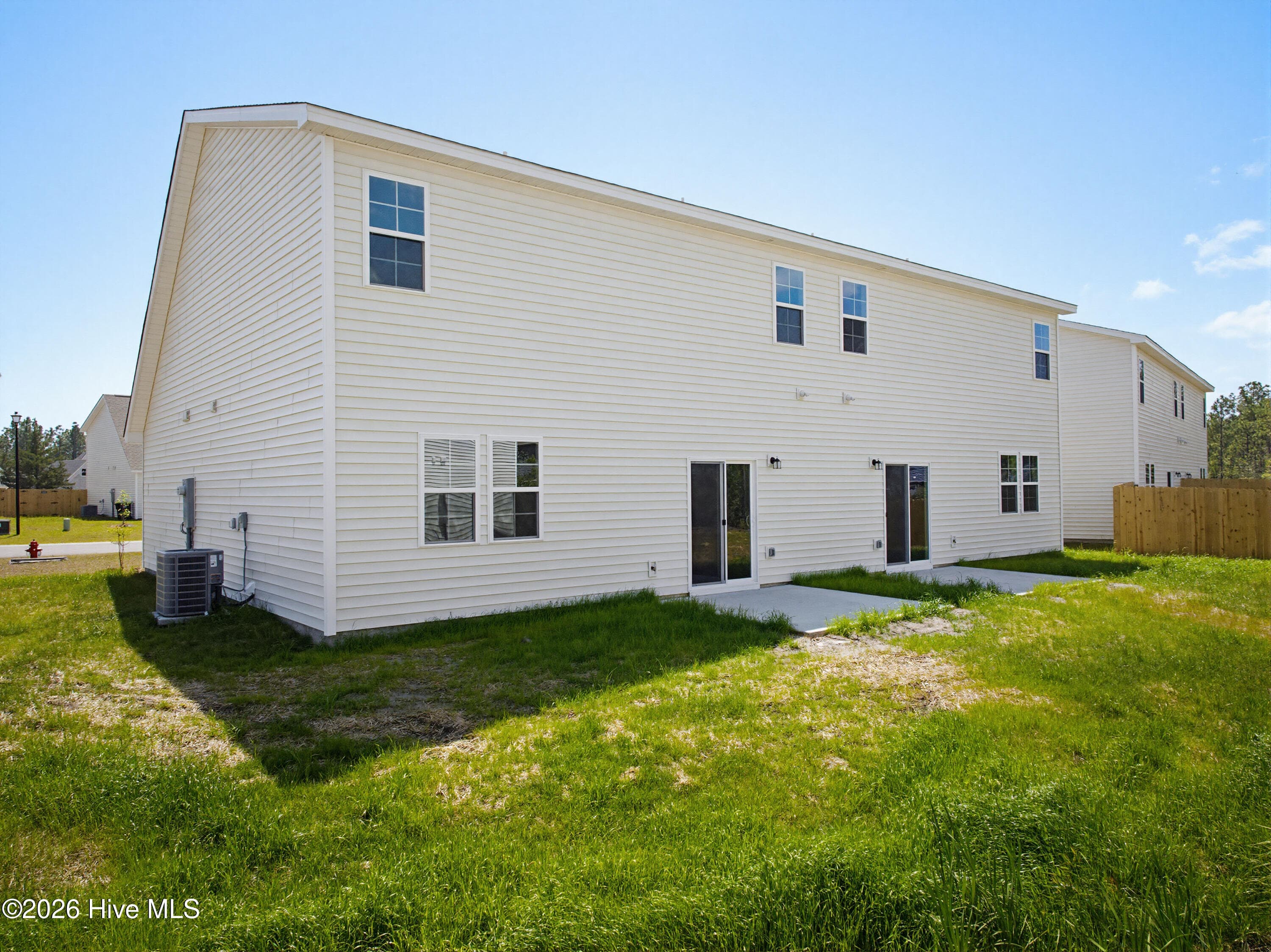 Townhouse at 208 Sandpiper Place, Holly Ridge, NC 28445, photo 5 of 23