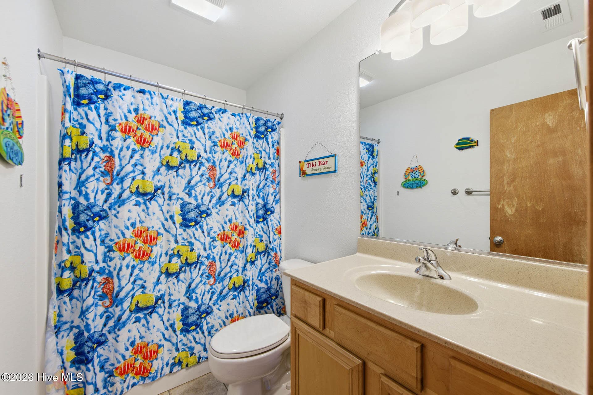 1st Floor Bath - 767 Gulfstream Court, Corolla, NC 27927