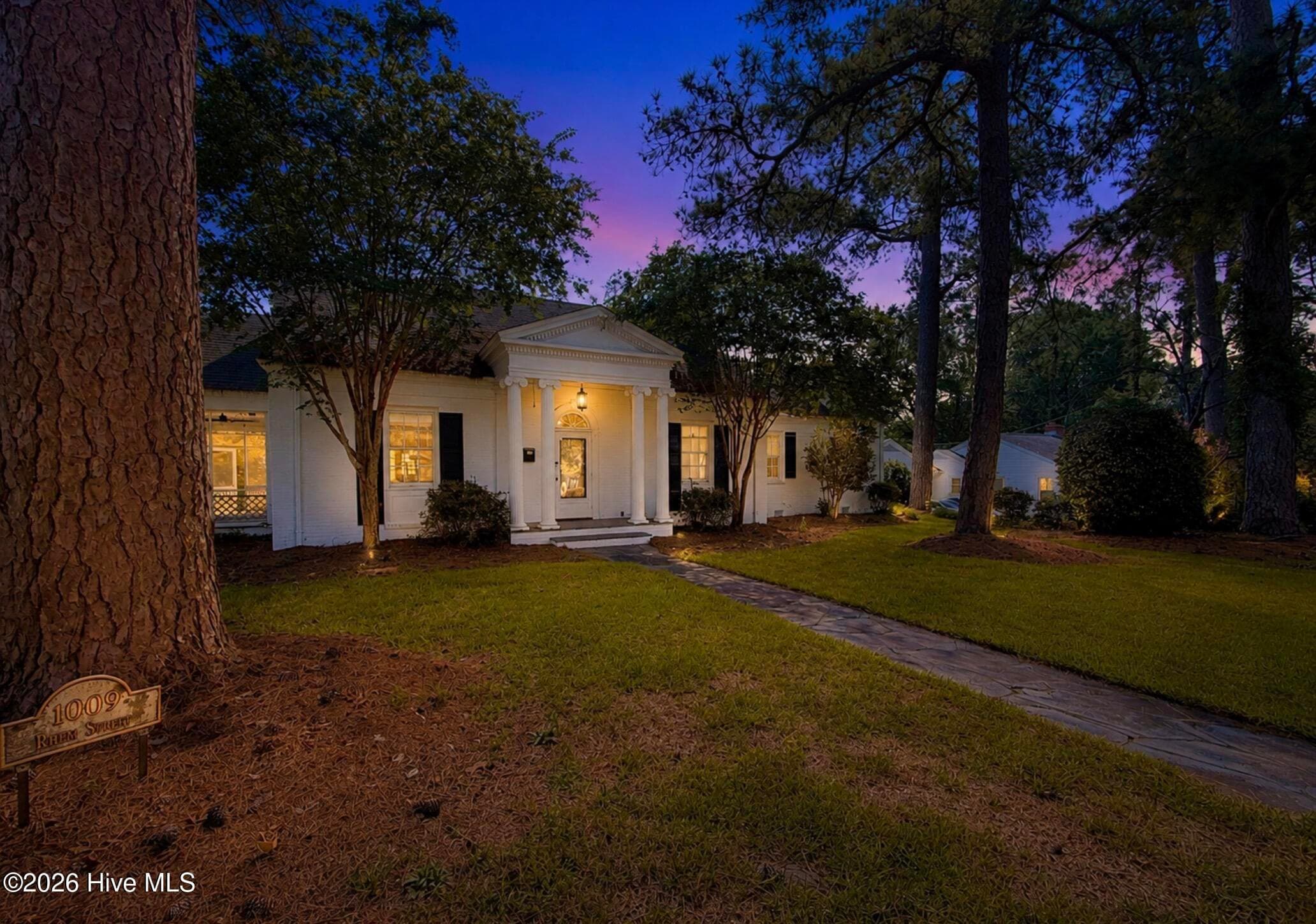 Single Family Residence at 1009 Rhem Street, Kinston, NC 28501, photo 4 of 60
