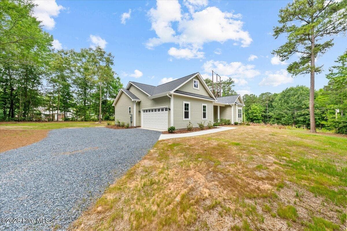 Single Family Residence at 110 Trailcrest Drive, Rockingham, NC 28379, photo 10 of 87