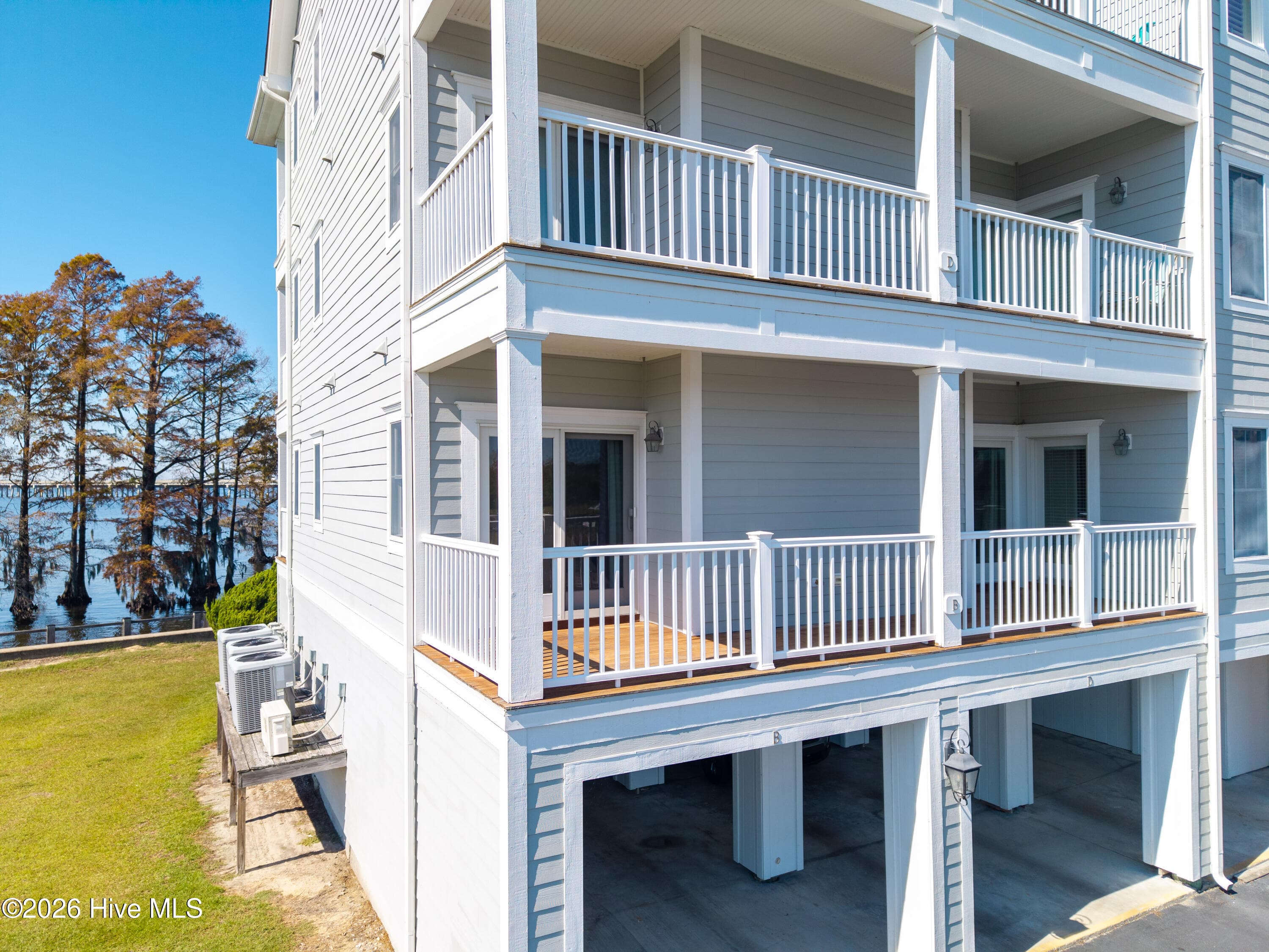 Condominium at 420 Captains Cove Unit B, Edenton, NC 27932, photo 8 of 47
