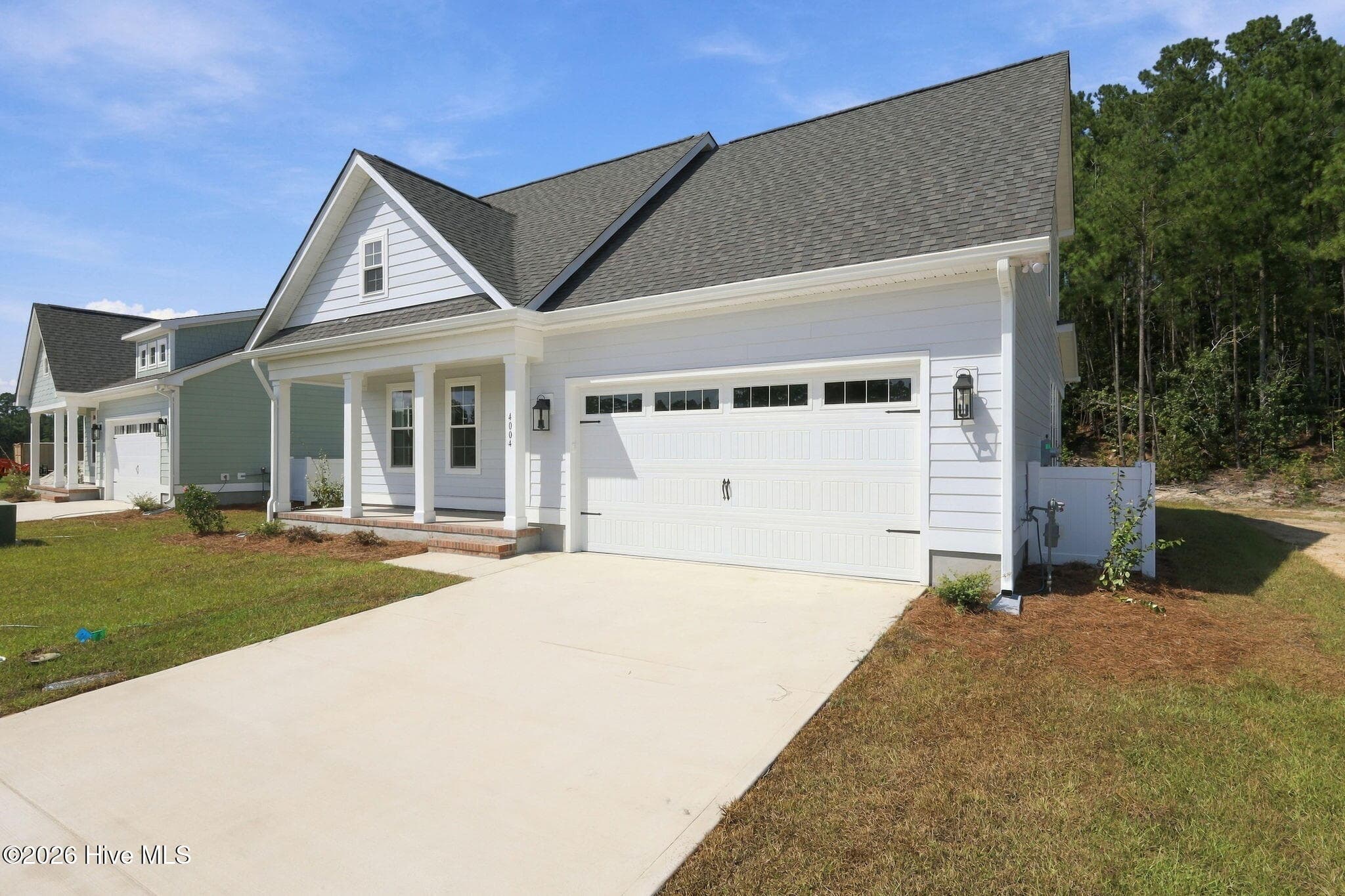 Single Family Residence at 4004 Brighton Drive, New Bern, NC 28562, photo 6 of 71