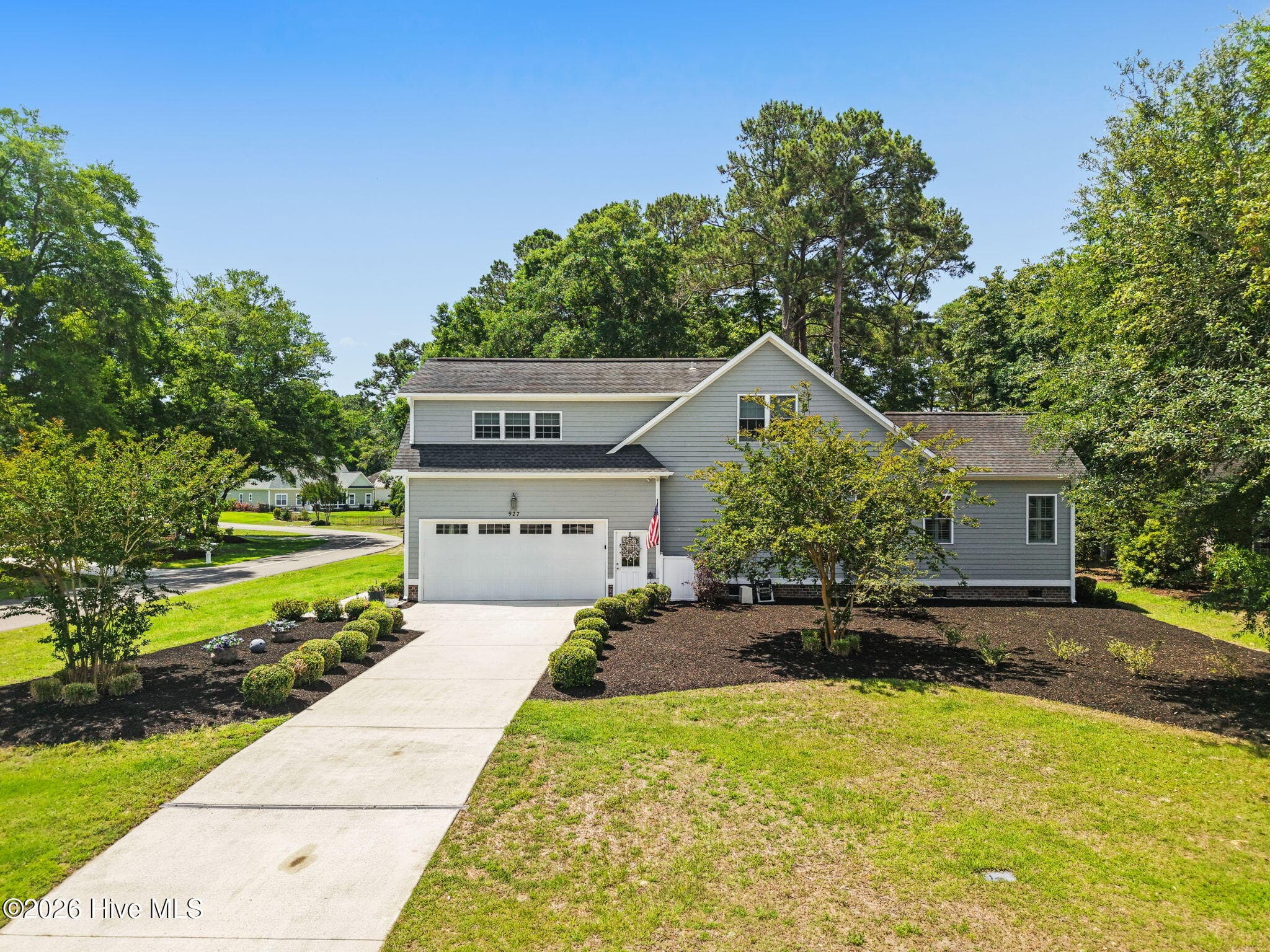 Single Family Residence at 927 Green Pointe Drive, Sunset Beach, NC 28468, photo 2 of 99