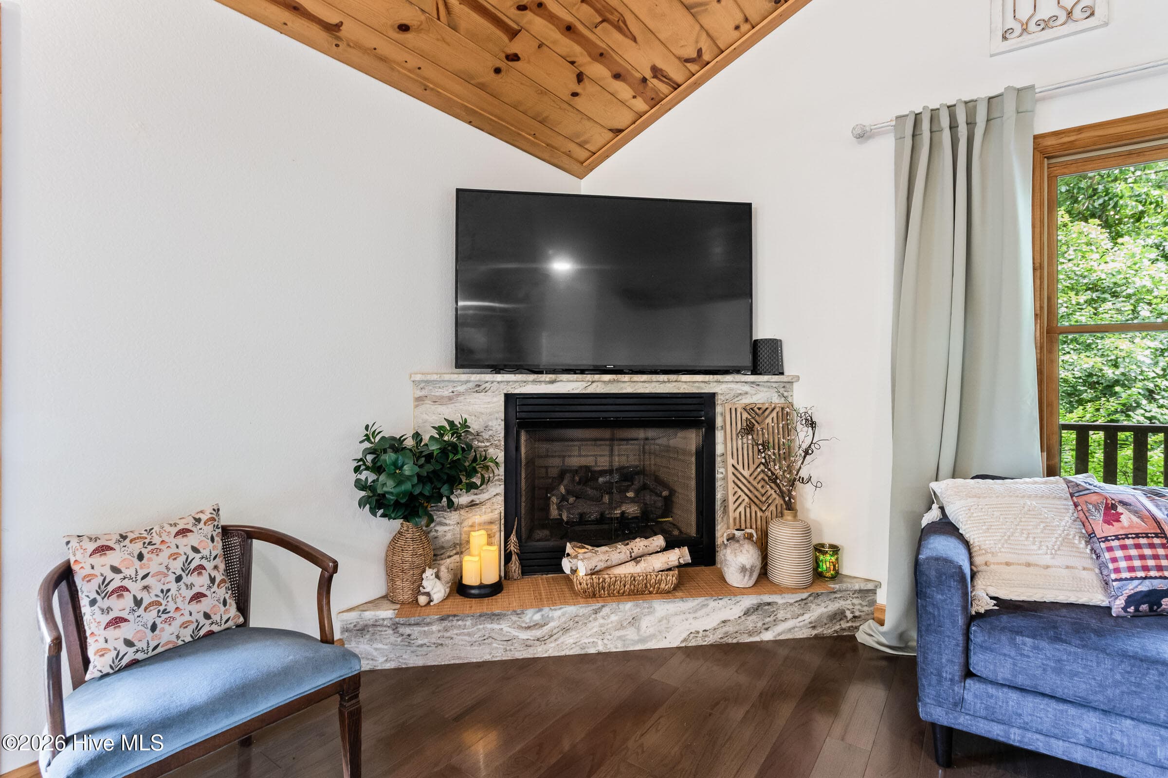 Single Family Residence at 380 Bear Trail, Murphy, NC 28906, photo 12 of 70