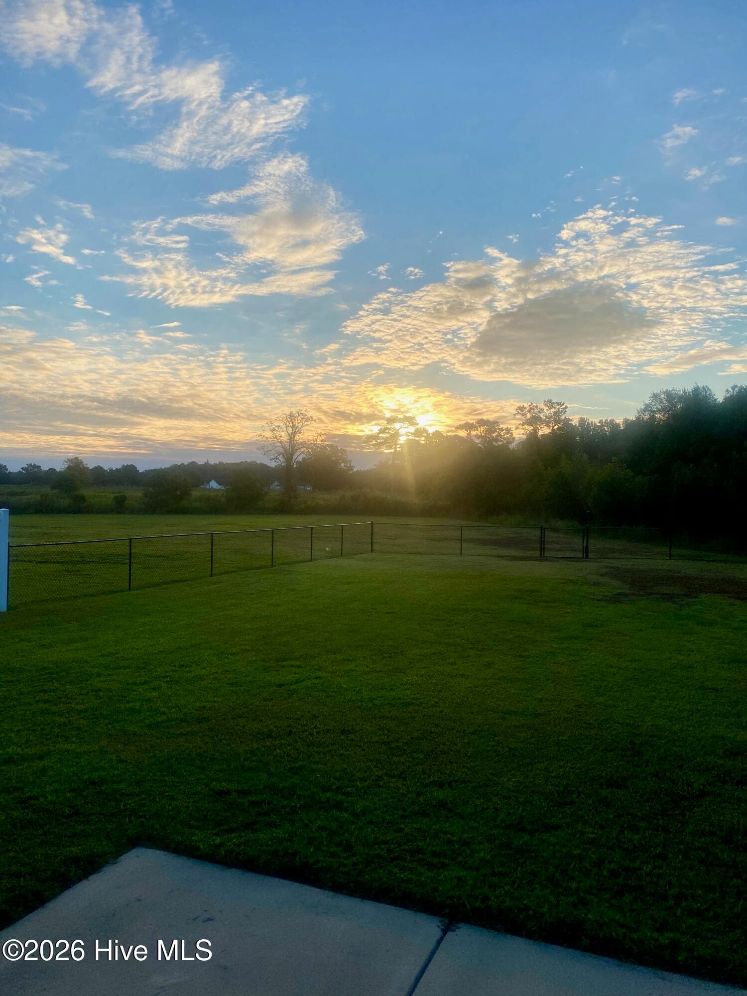 Sunrise - 2212 Marinwood Court, Greenville, NC 27834