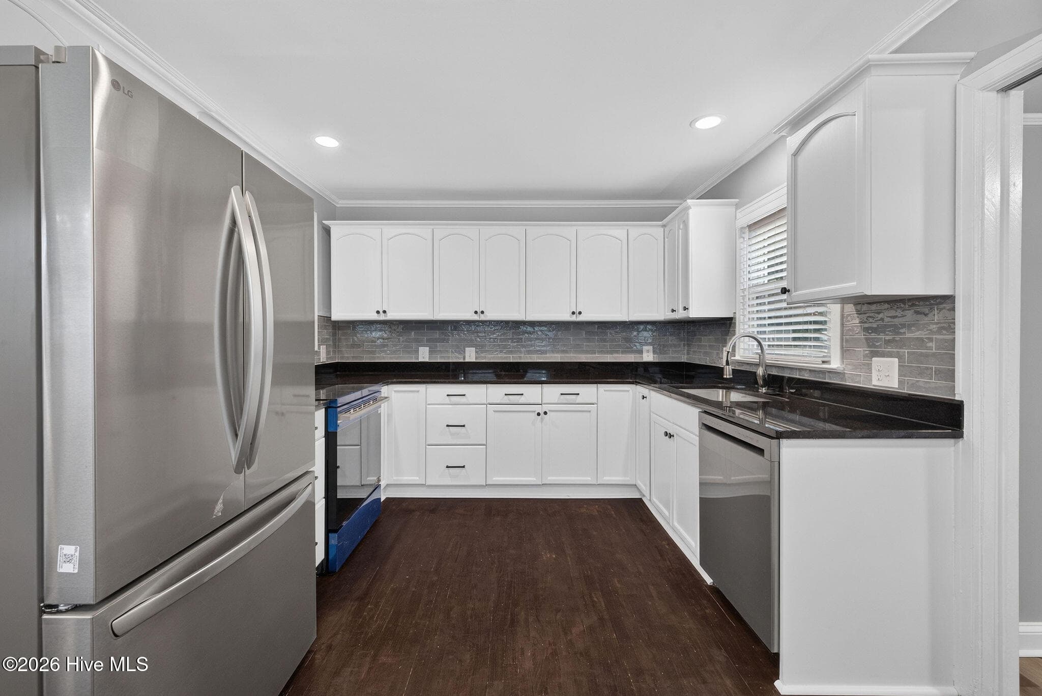 Single Family Residence at 712 Rosemont Avenue, Wilmington, NC 28403, photo 15 of 36