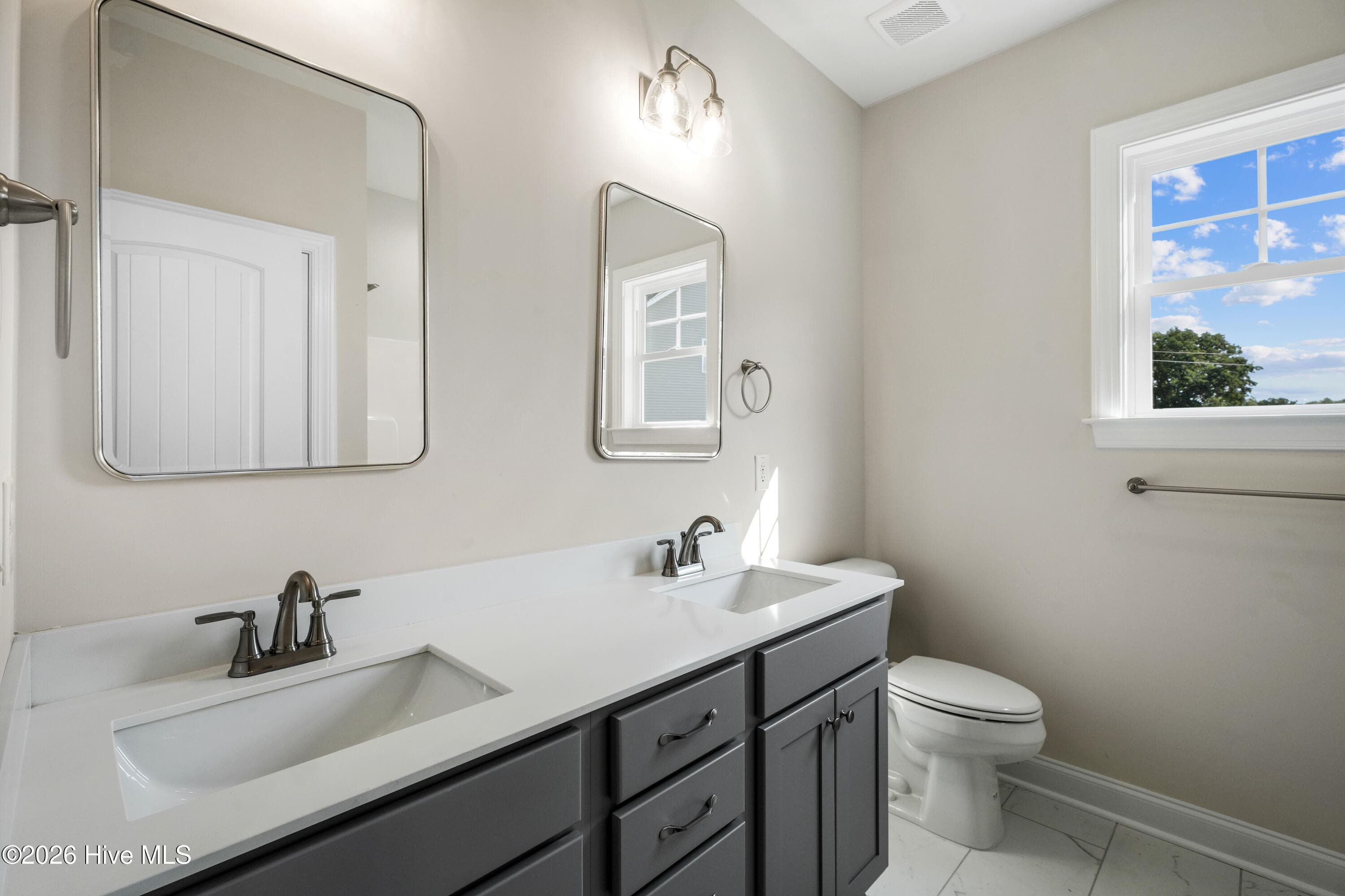 Single Family Residence at 205 N Rabbit Run Drive, Smithfield, NC 27577, photo 92 of 127