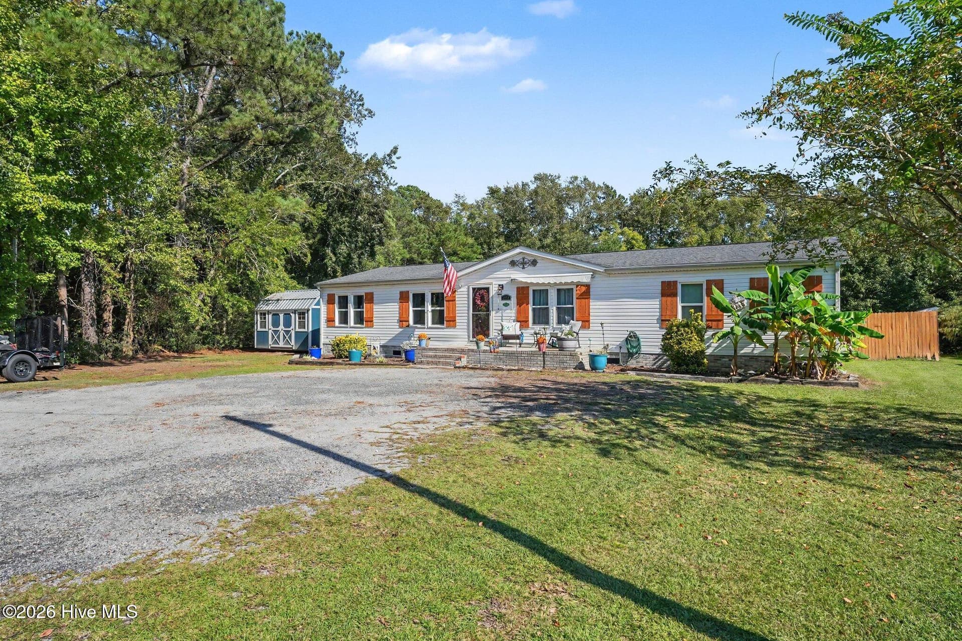 Manufactured Home at 1772 Highway 57 N, Little River, SC 29566, photo 3 of 33