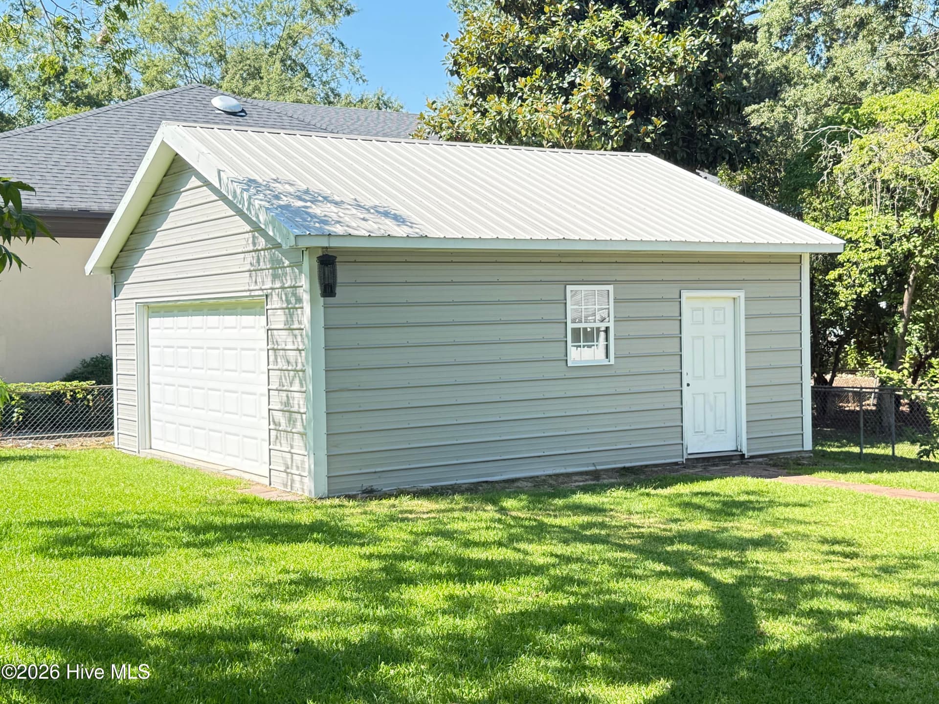 Single Family Residence at 501 N Chestnut Street, Mount Olive, NC 28365, photo 25 of 26