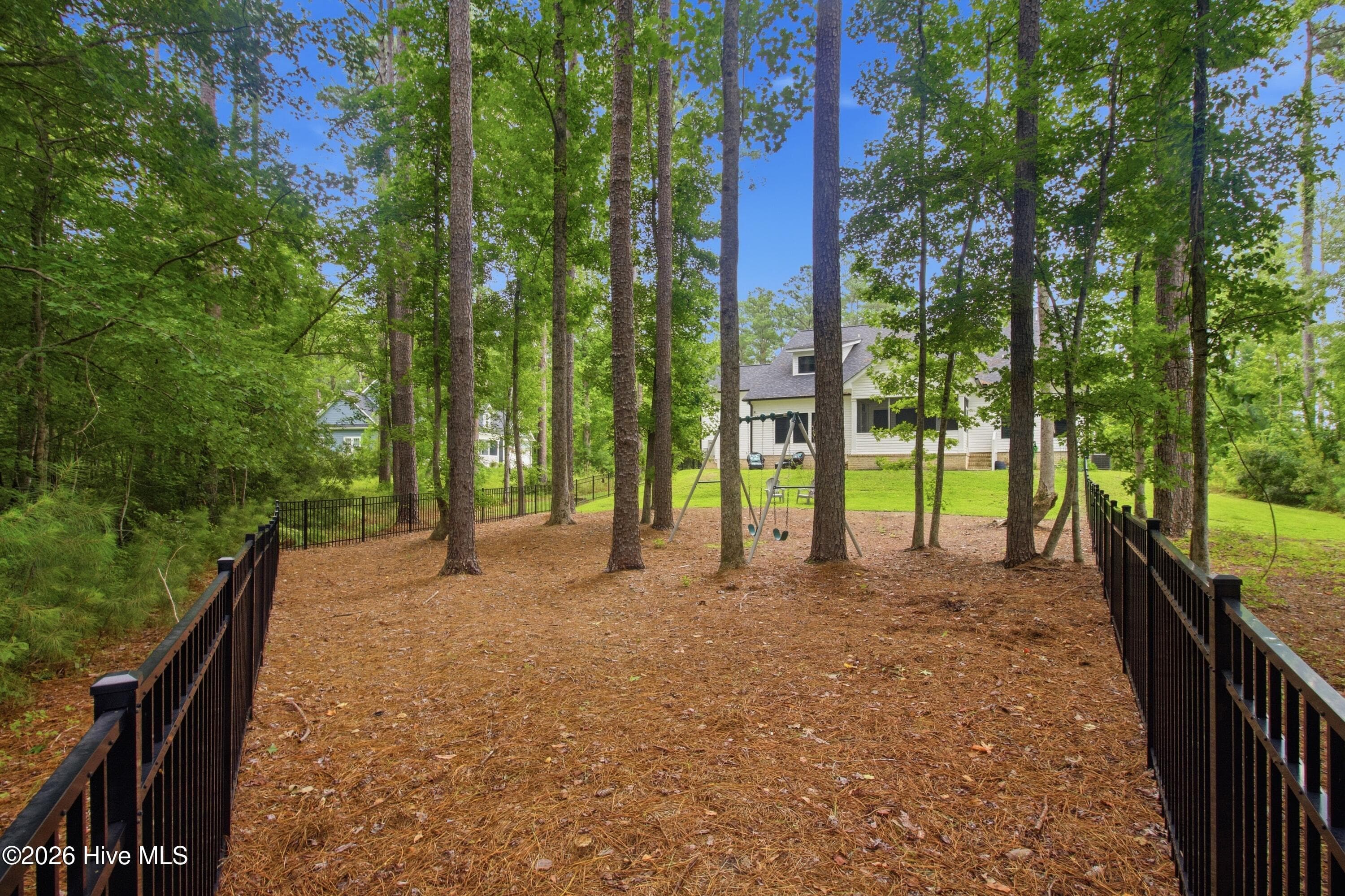 Single Family Residence at 1003 Alabaster Drive, New Bern, NC 28562, photo 85 of 99