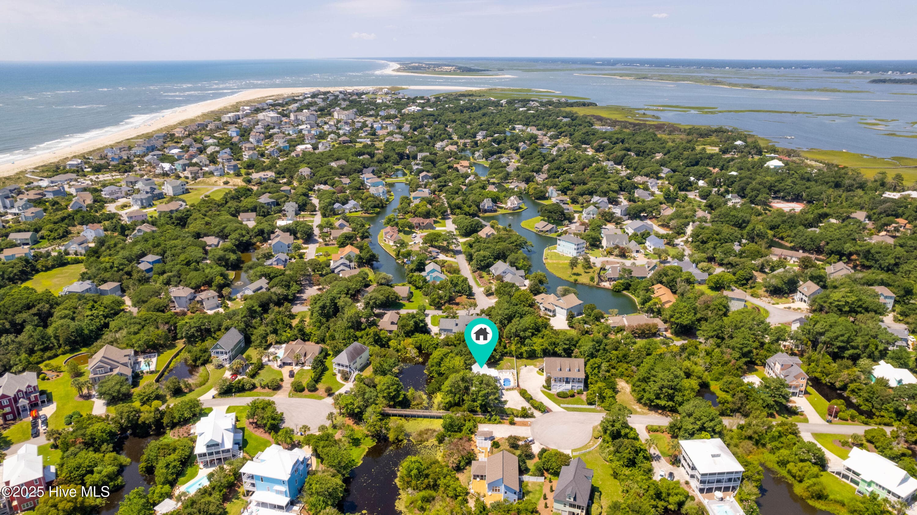Single Family Residence at 320 Governor Safford Lane, Emerald Isle, NC 28594, photo 49 of 90