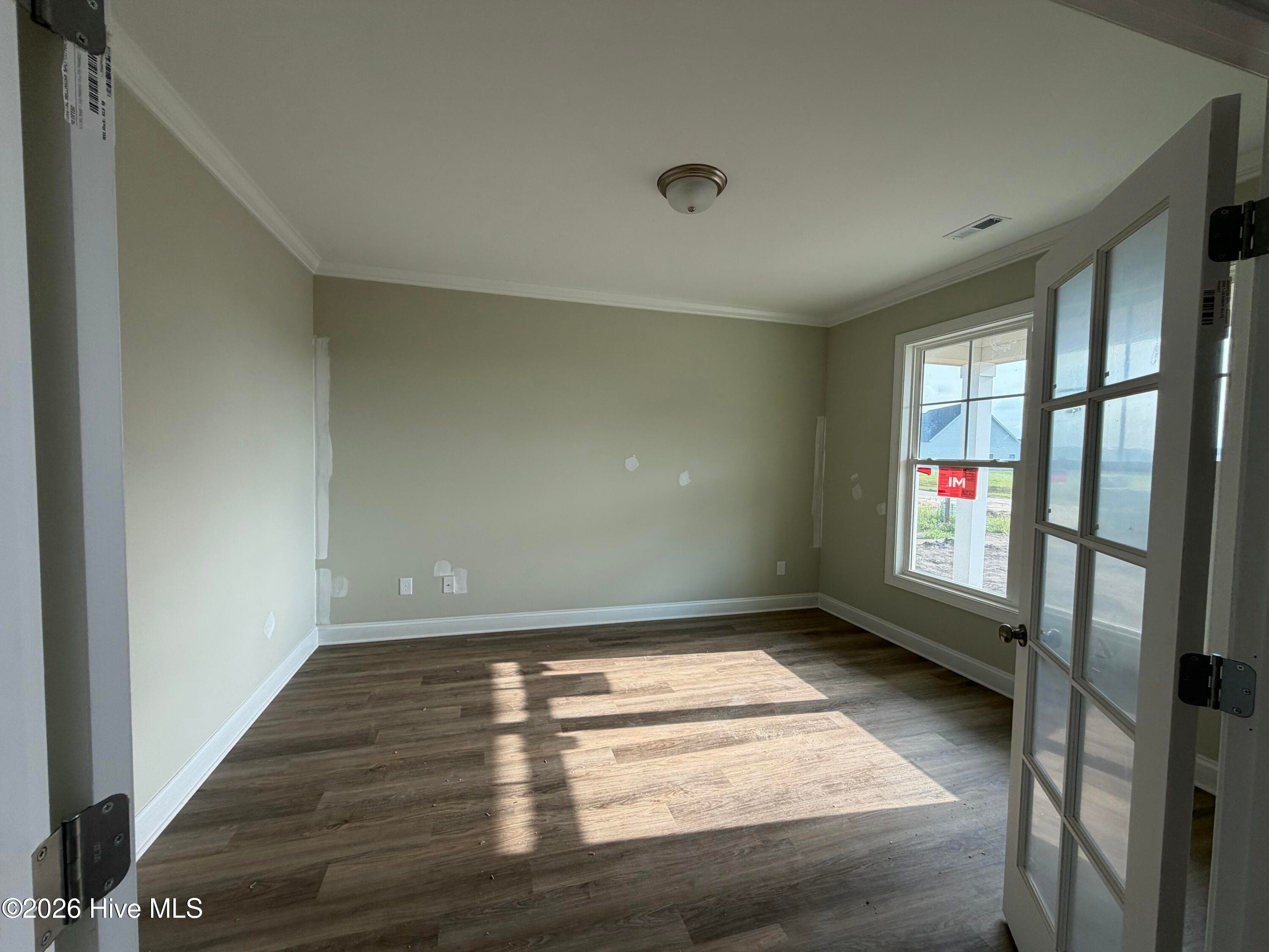 Single Family Residence at 814 Tupelo Tree Drive, Hubert, NC 28539, photo 3 of 115