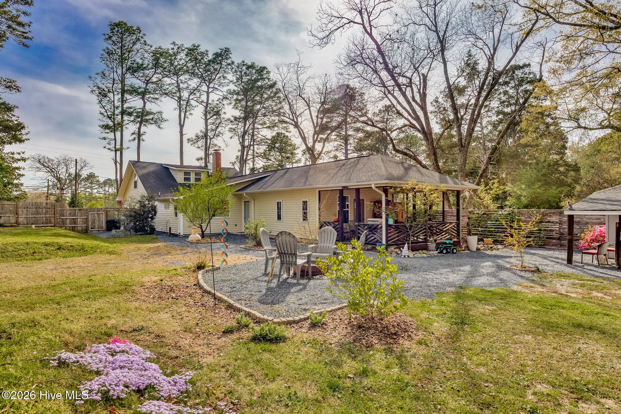 Single Family Residence at 901 E Main Street, Aberdeen, NC 28315, photo 17 of 44