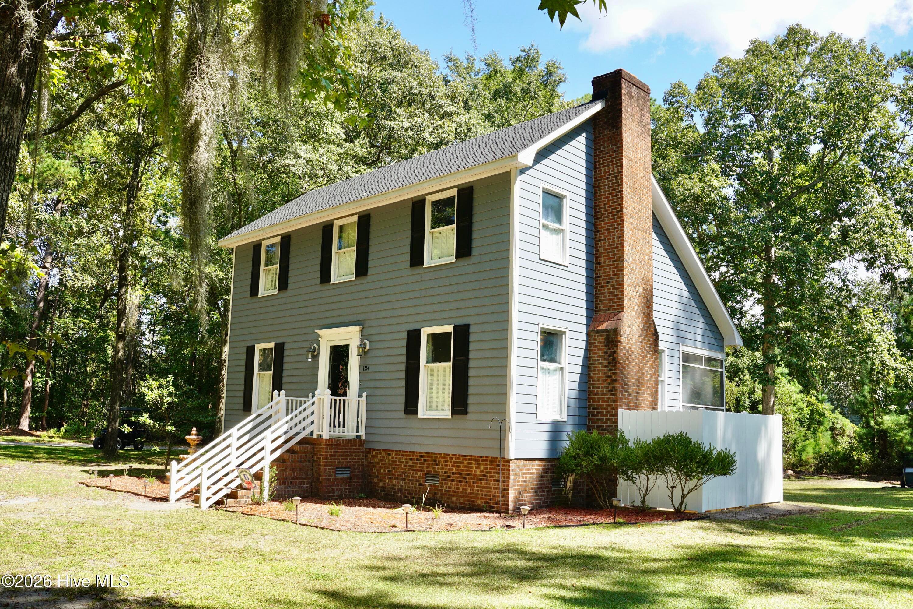 Single Family Residence at 124 Country Place, Washington, NC 27889, photo 25 of 29