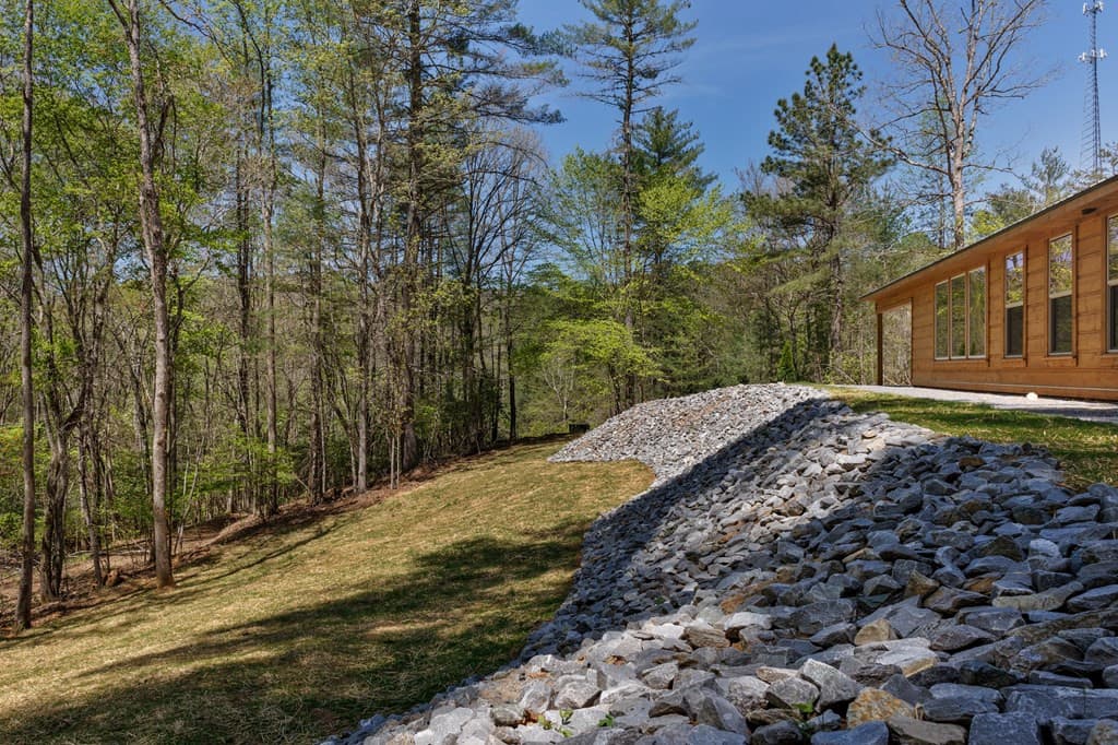 Single Family Residence at 342 Hunter Ridge, Murphy, NC 28906, photo 52 of 82