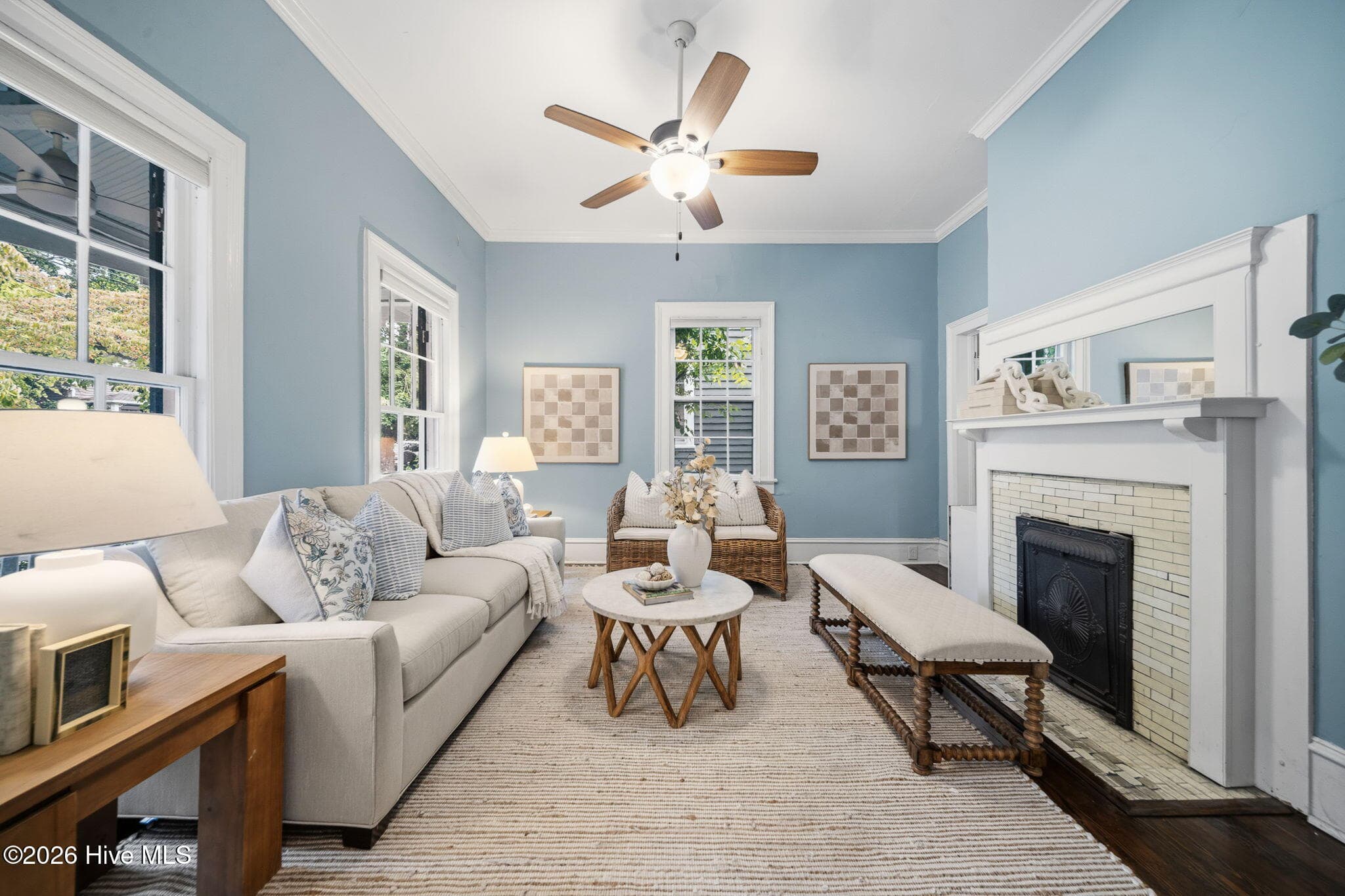 Single Family Residence at 106 Castle Street, Wilmington, NC 28401, photo 7 of 54