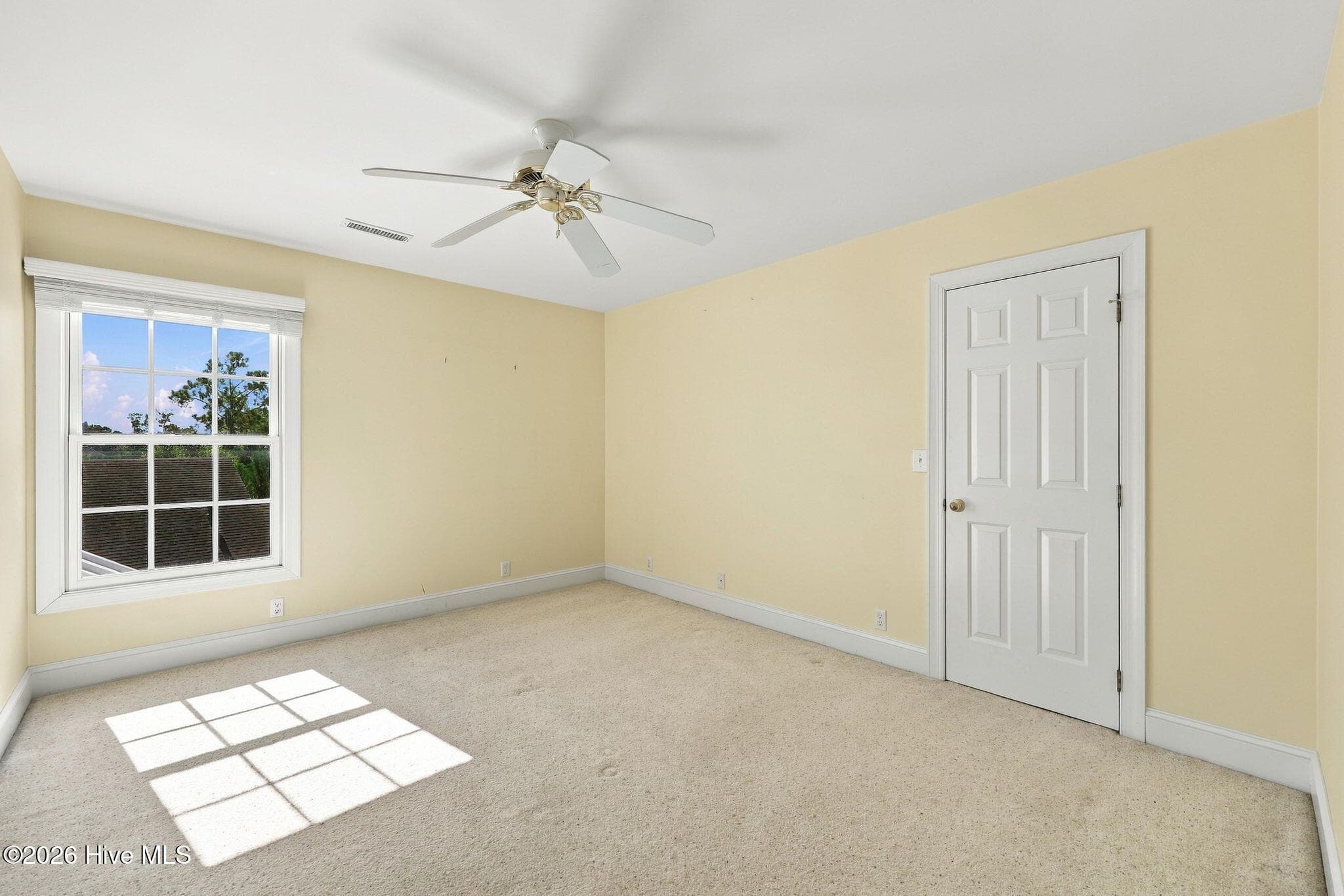 Single Family Residence at 5 Ballast Point Road, Hampstead, NC 28443, photo 38 of 67