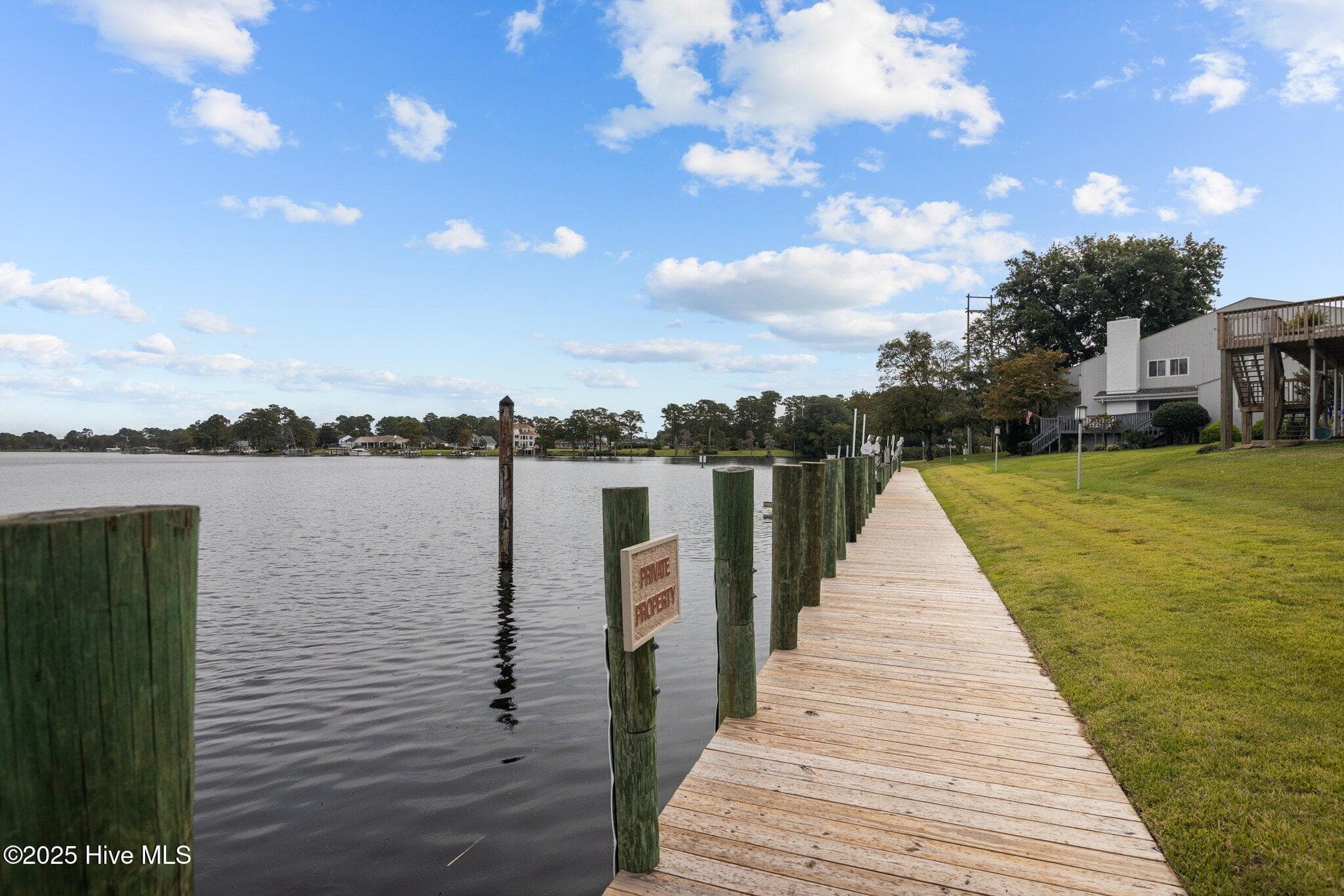 Townhouse at 24 Batts Hill Road, New Bern, NC 28562, photo 24 of 50