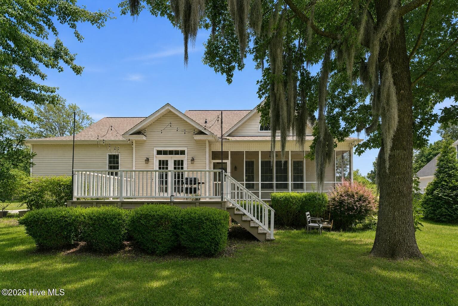 Single Family Residence at 202 Emmen Road, New Bern, NC 28562, photo 38 of 50