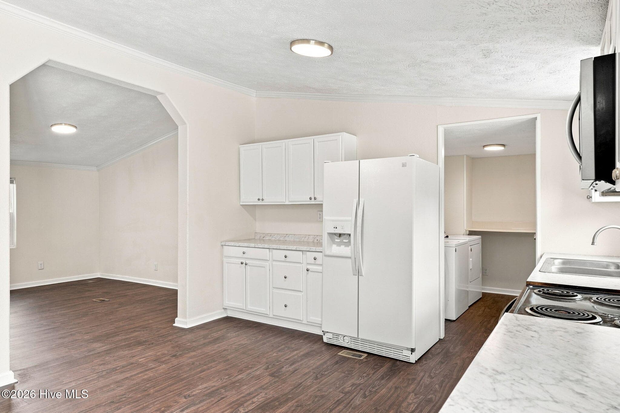 Manufactured Home at 23281 Marston Road, Laurel Hill, NC 28351, photo 13 of 50