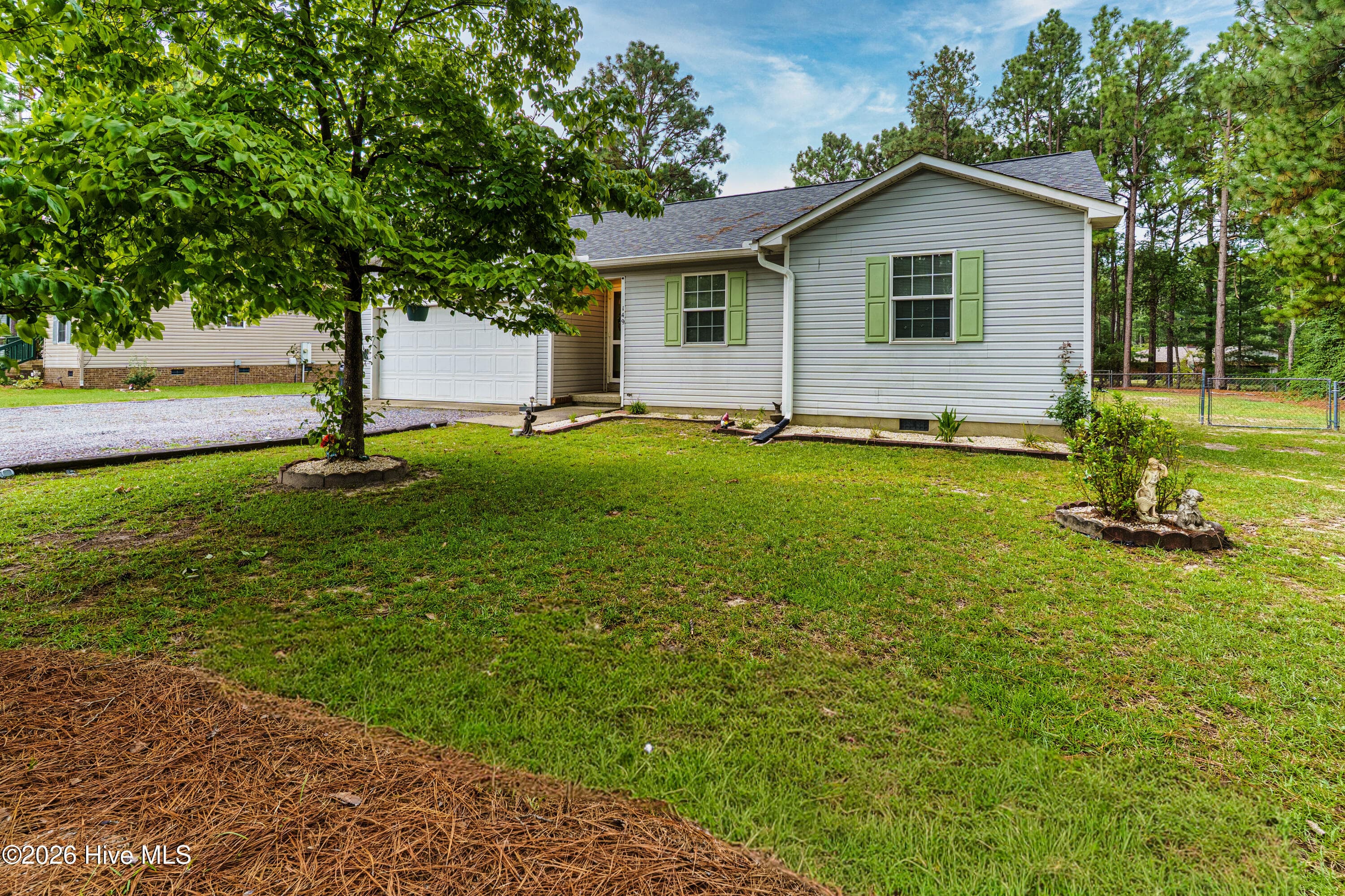 Single Family Residence at 149 Forest Place, Aberdeen, NC 28315, Aberdeen, photo 3 of 24