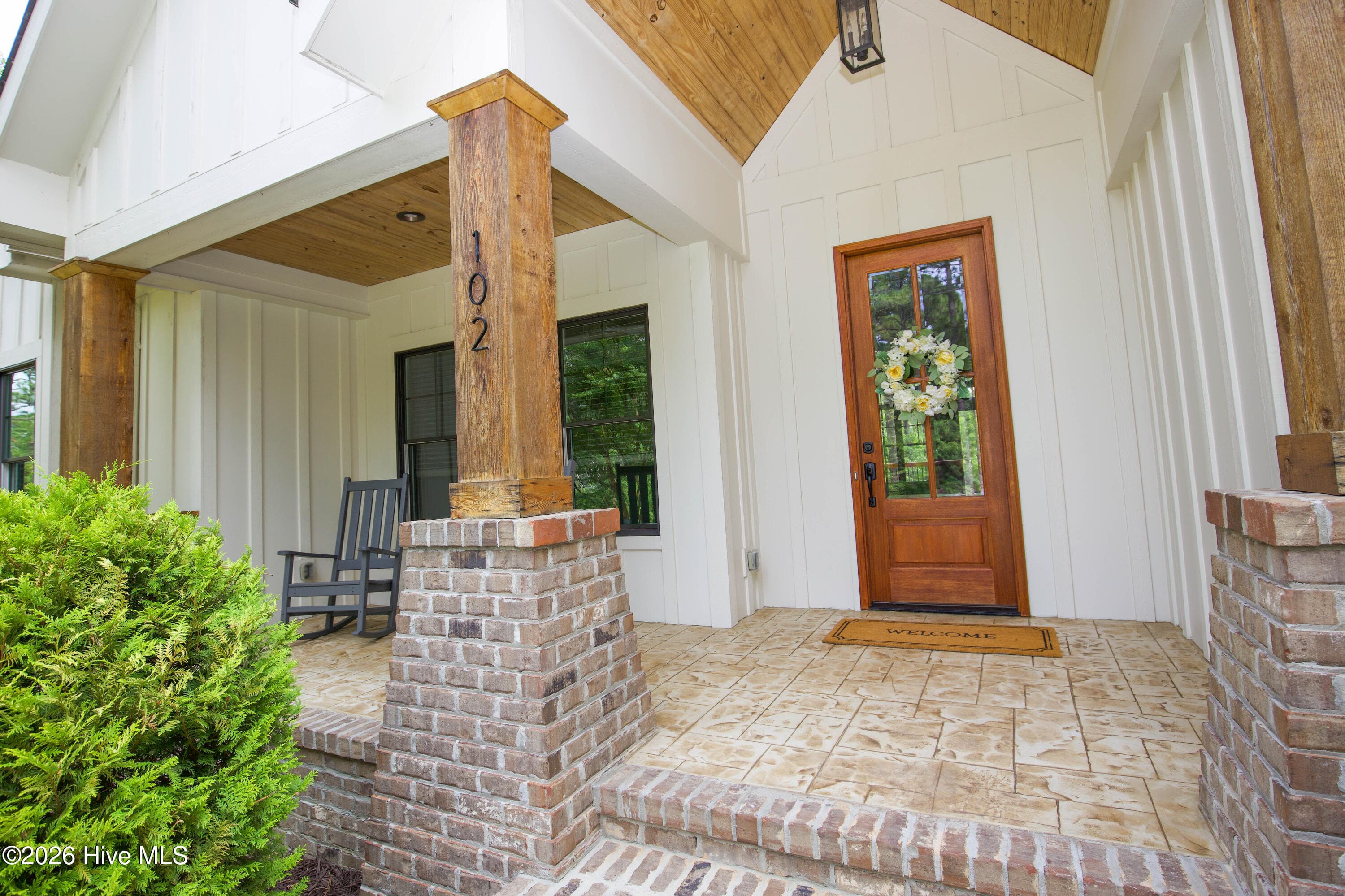 Single Family Residence at 102 Greystones Court, Pinehurst, NC 28374, photo 7 of 65