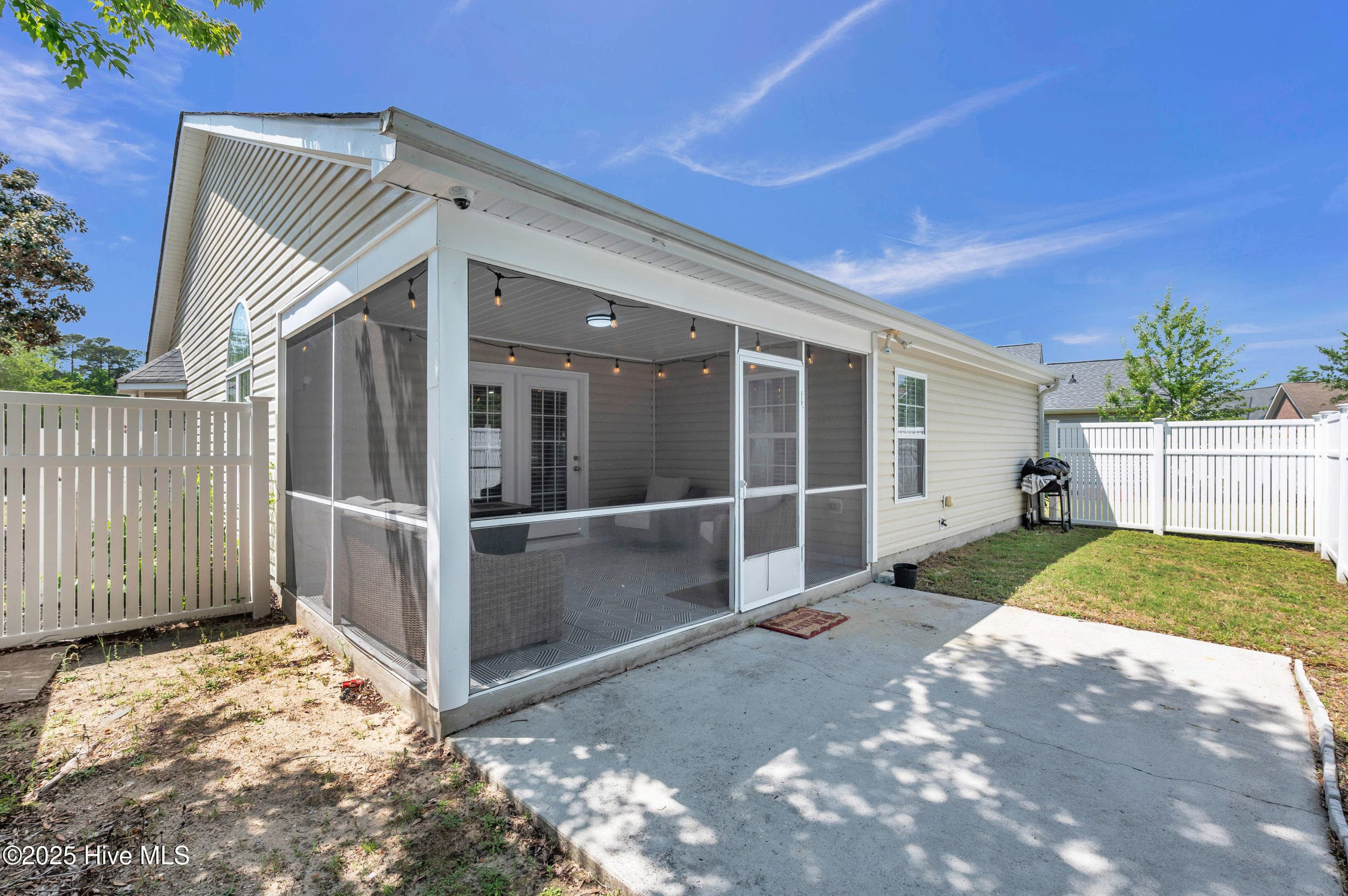 Single Family Residence at 4113 Rounding Bend Lane, Wilmington, NC 28412, photo 25 of 29
