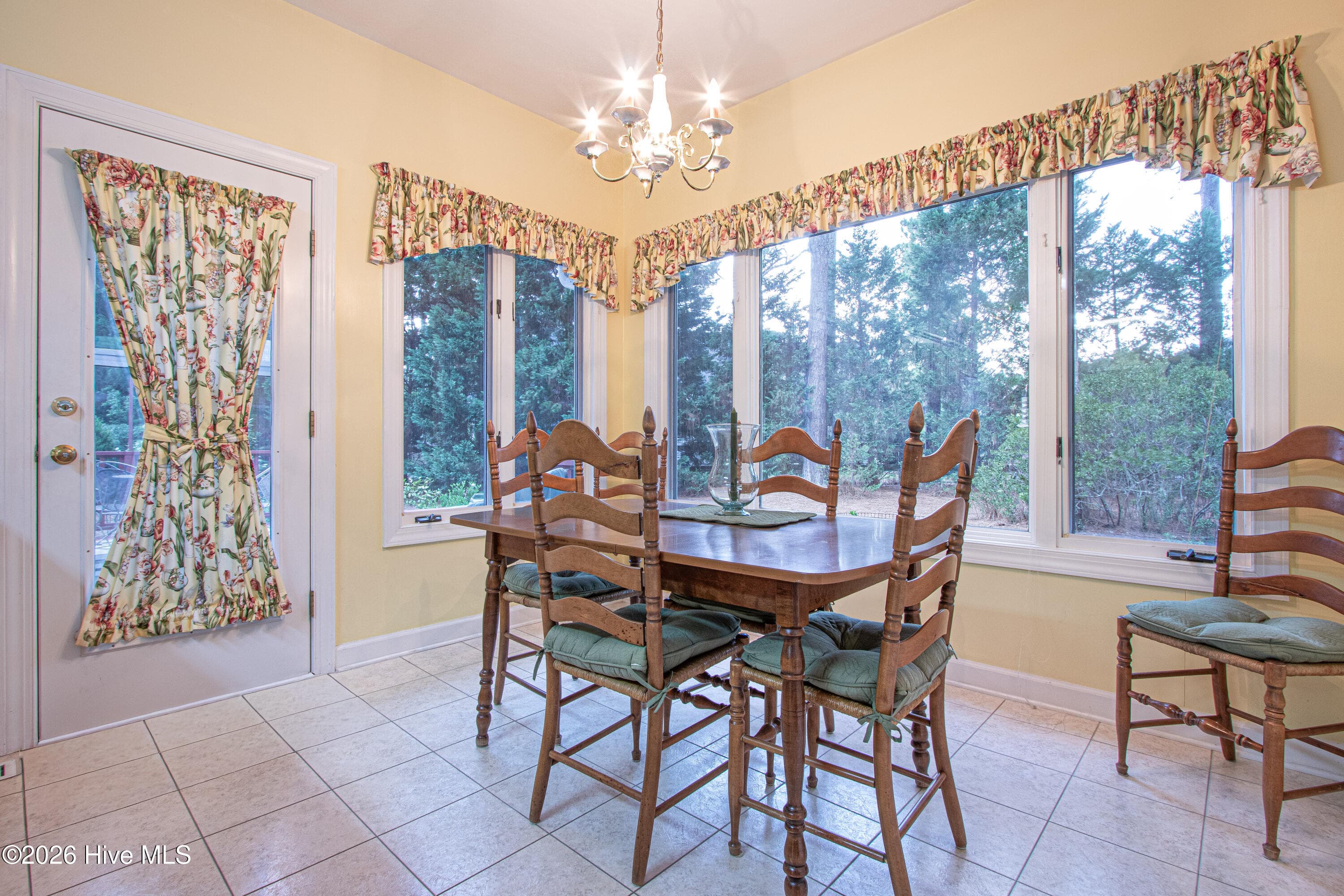 Single Family Residence at 7 Overcup Lane, Pinehurst, NC 28374, photo 19 of 49