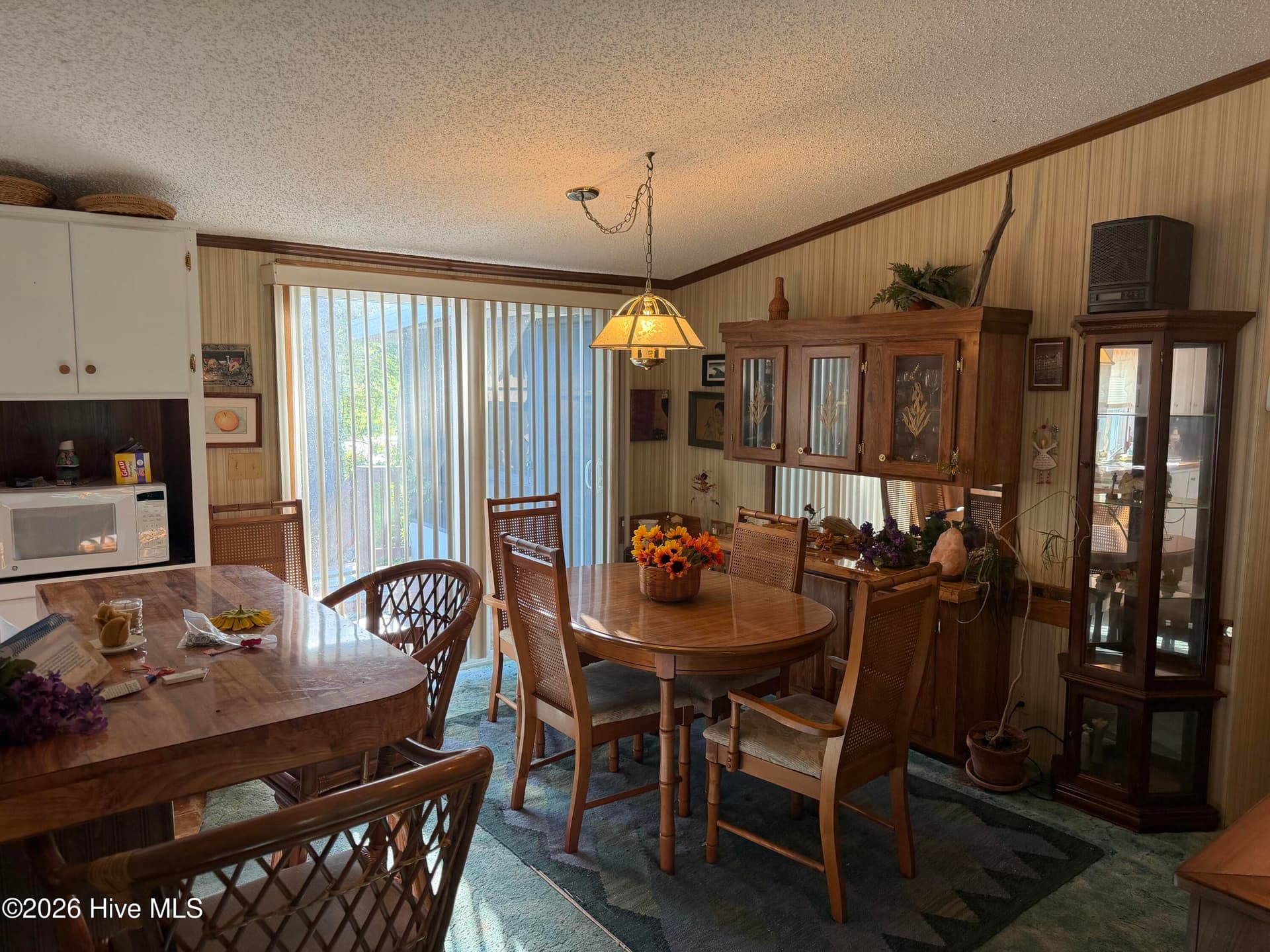 Manufactured Home at 245 Lake Drive SW, Supply, NC 28462, photo 10 of 43