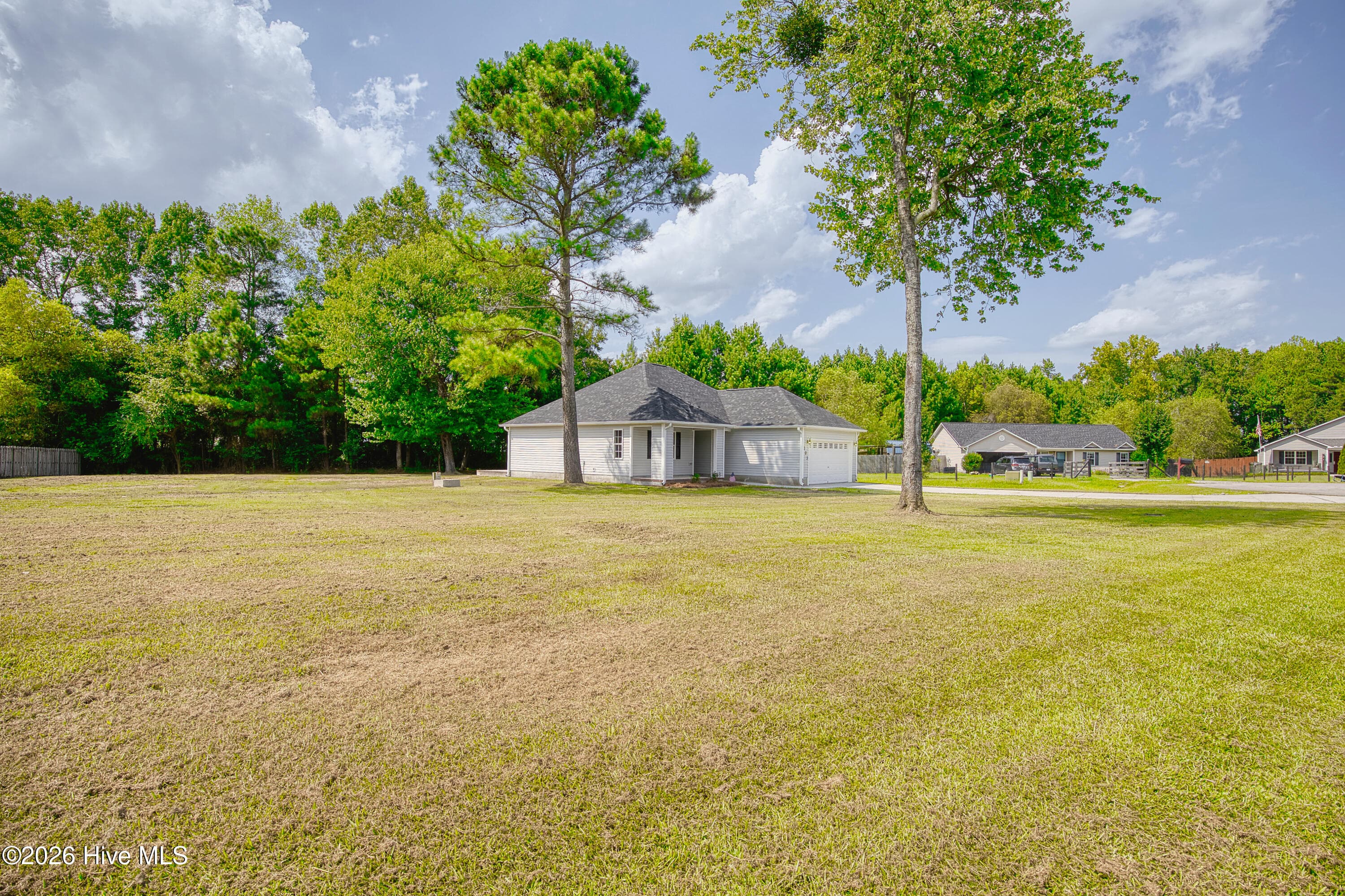 Single Family Residence at 303 Big Tree Lane, Chinquapin, NC 28521, photo 4 of 35