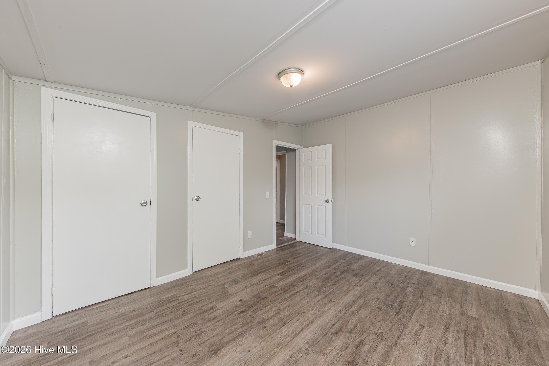 Manufactured Home at 122 Woodbrook Drive, Midway Park, NC 28544, photo 43 of 47