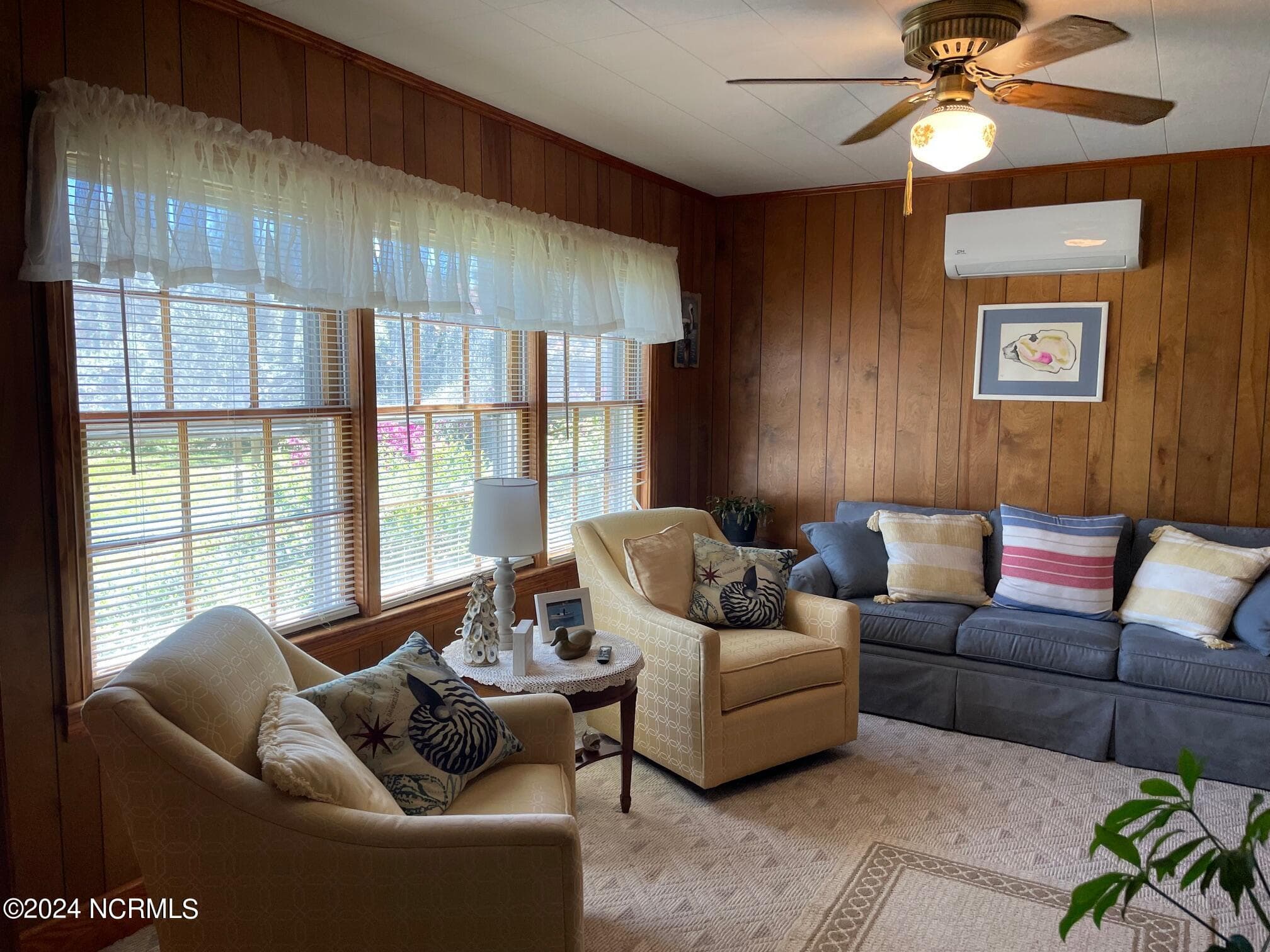 152 W Bayshore Drive, Cedar Island, NC 28520