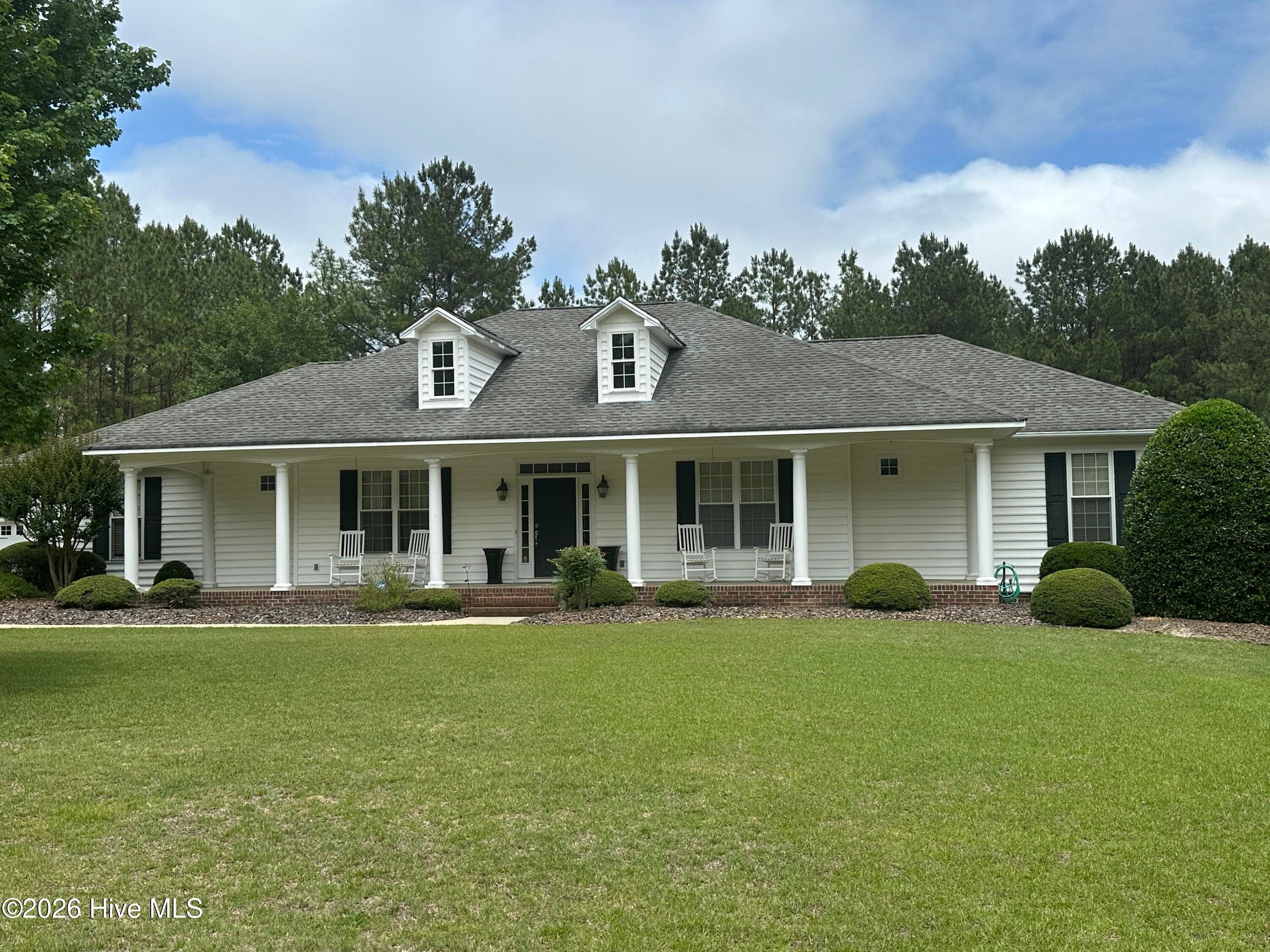 Single Family Residence at 139 Broken Ridge Trail, West End, NC 27376, photo 2 of 94