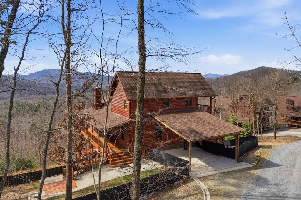 33 Stanley Ridge Drive, Morganton, GA 30560