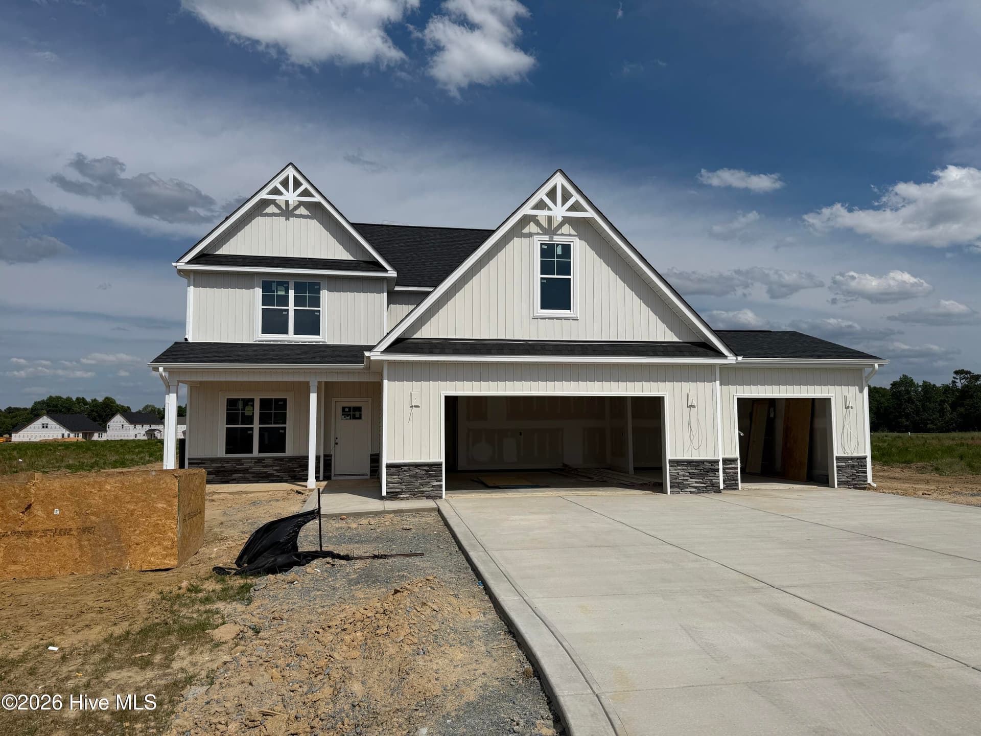 Single Family Residence at 59 Grady Farm Way, Benson, NC 27504, photo 11 of 224