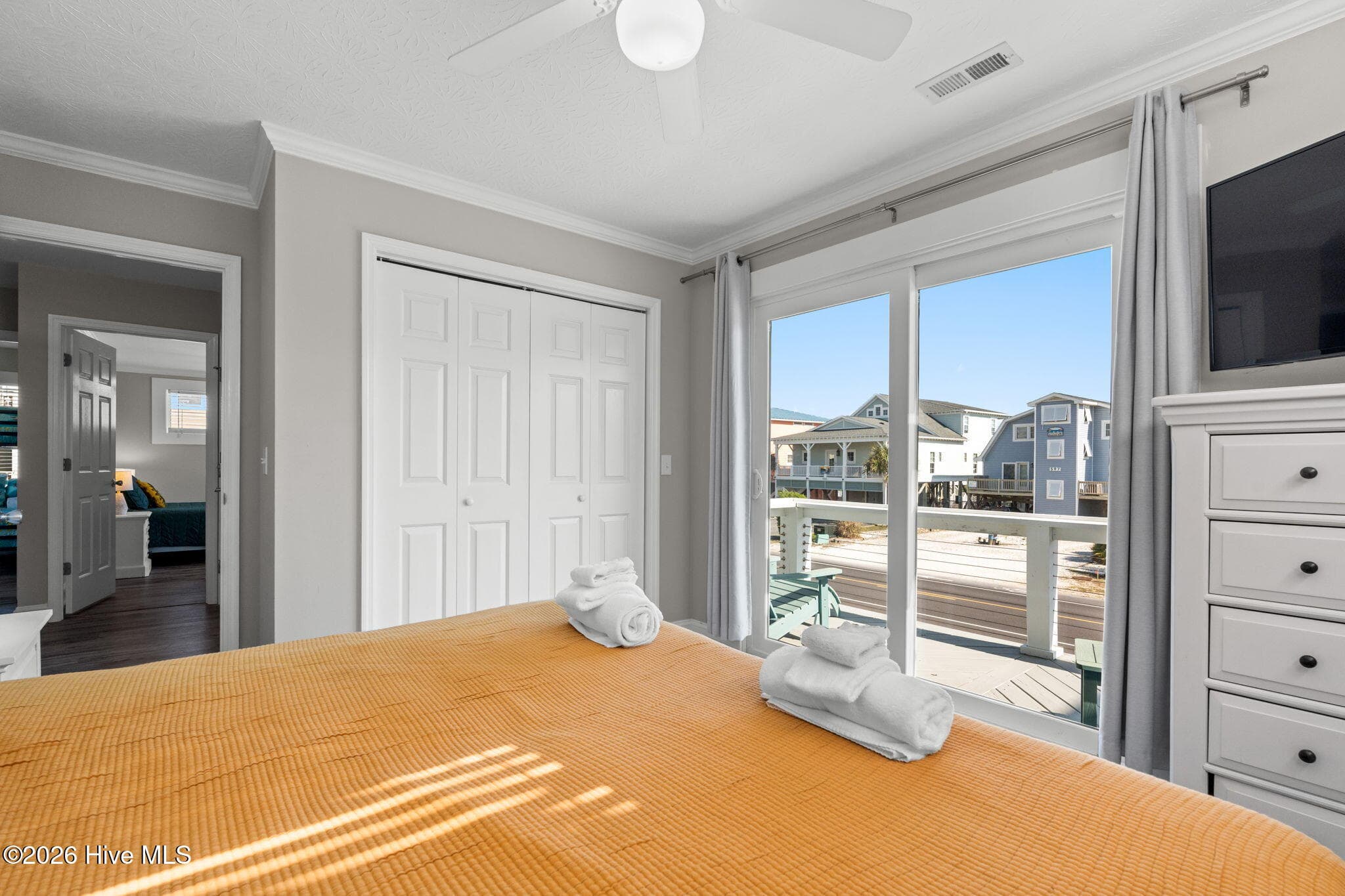 Single Family Residence at 598 Ocean Boulevard W, Holden Beach, NC 28462, photo 36 of 68